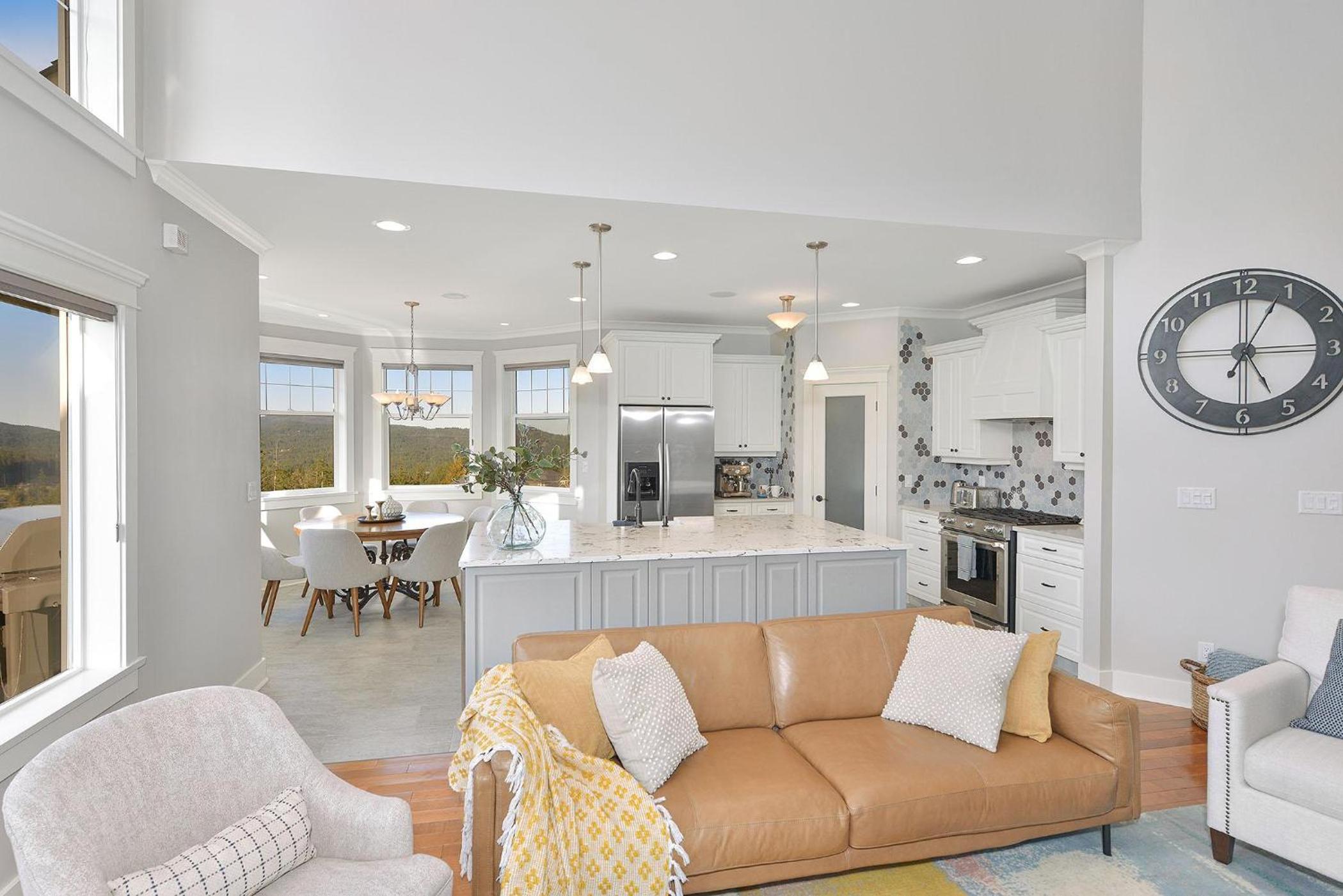 Mount Finlayson View Villa by EMR Vacation Rentals