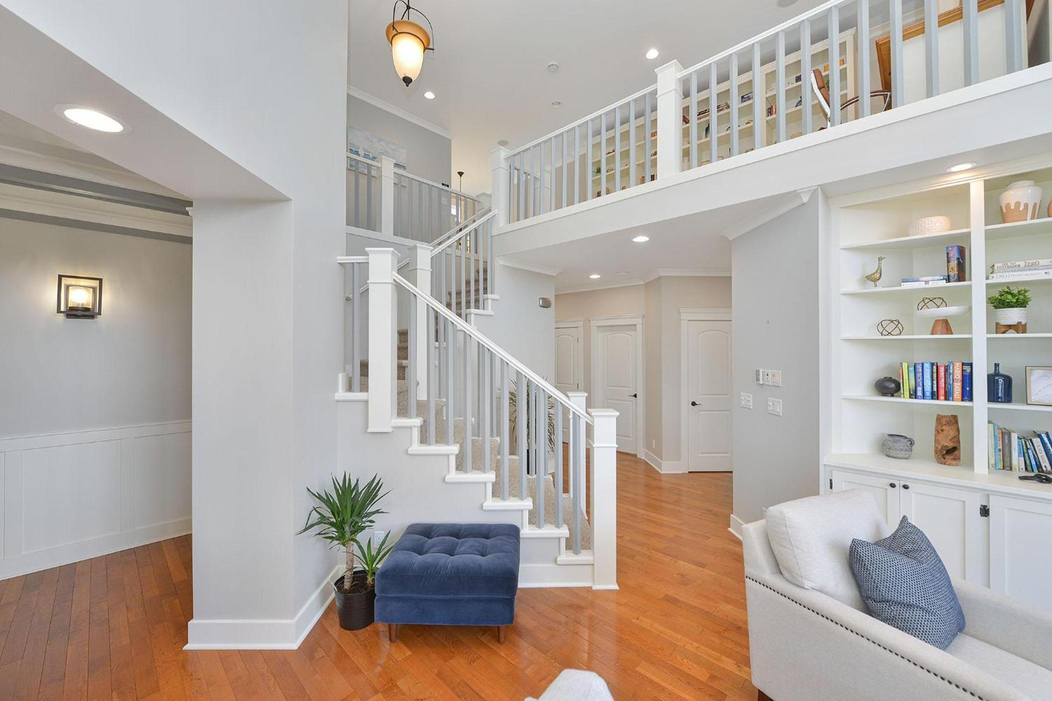Mount Finlayson View Villa by EMR Vacation Rentals