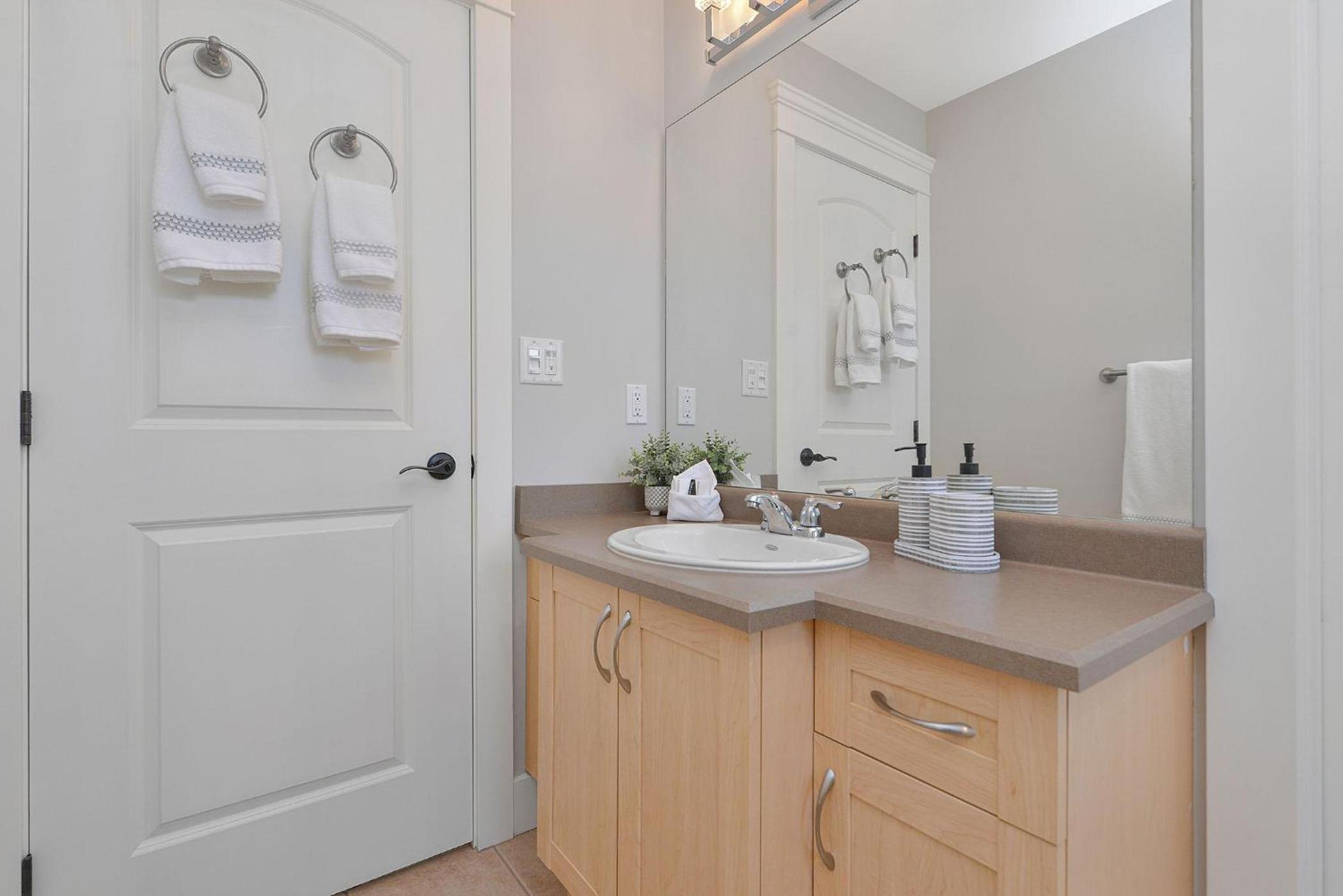 Mount Finlayson View Villa by EMR Vacation Rentals