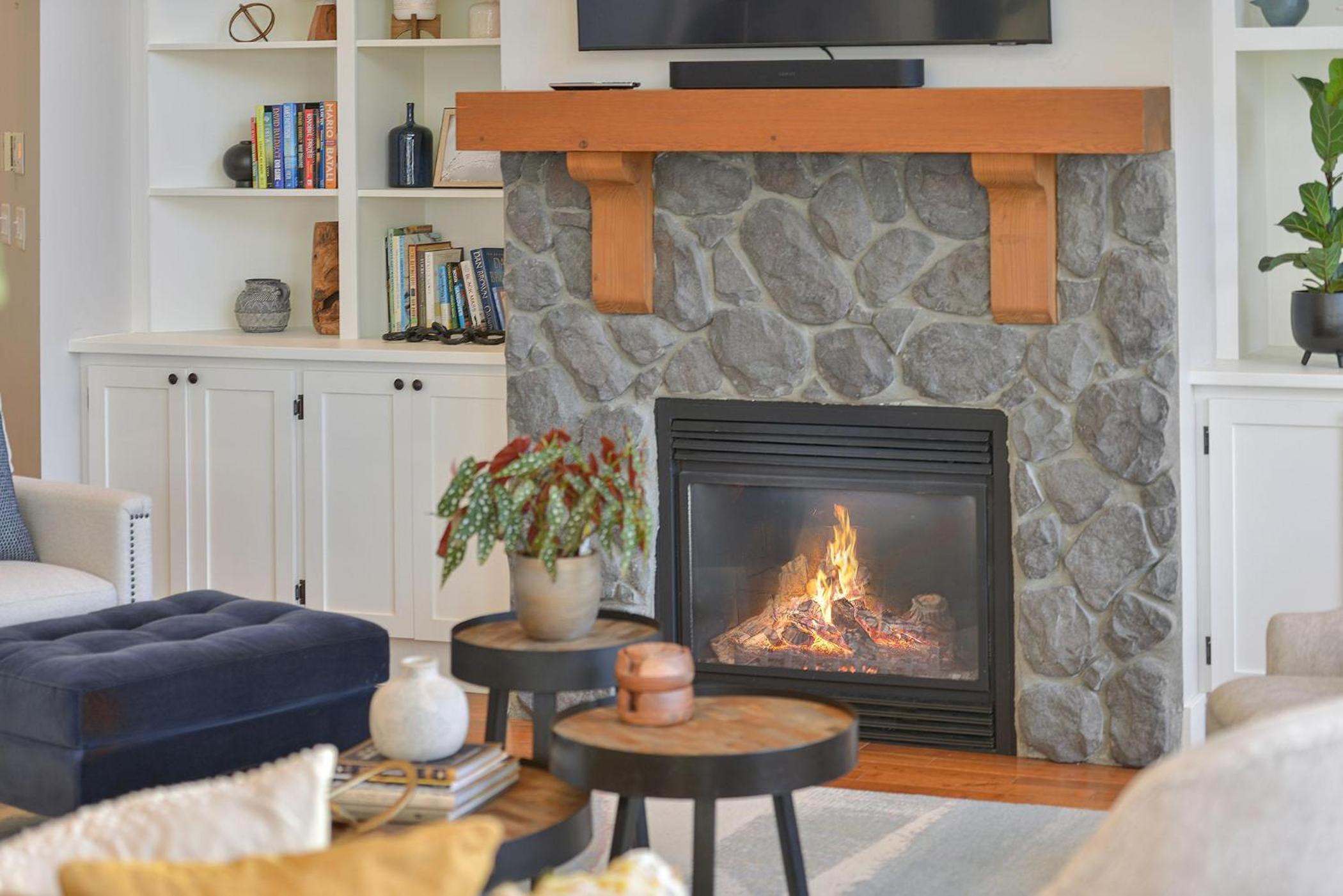 Mount Finlayson View Villa by EMR Vacation Rentals