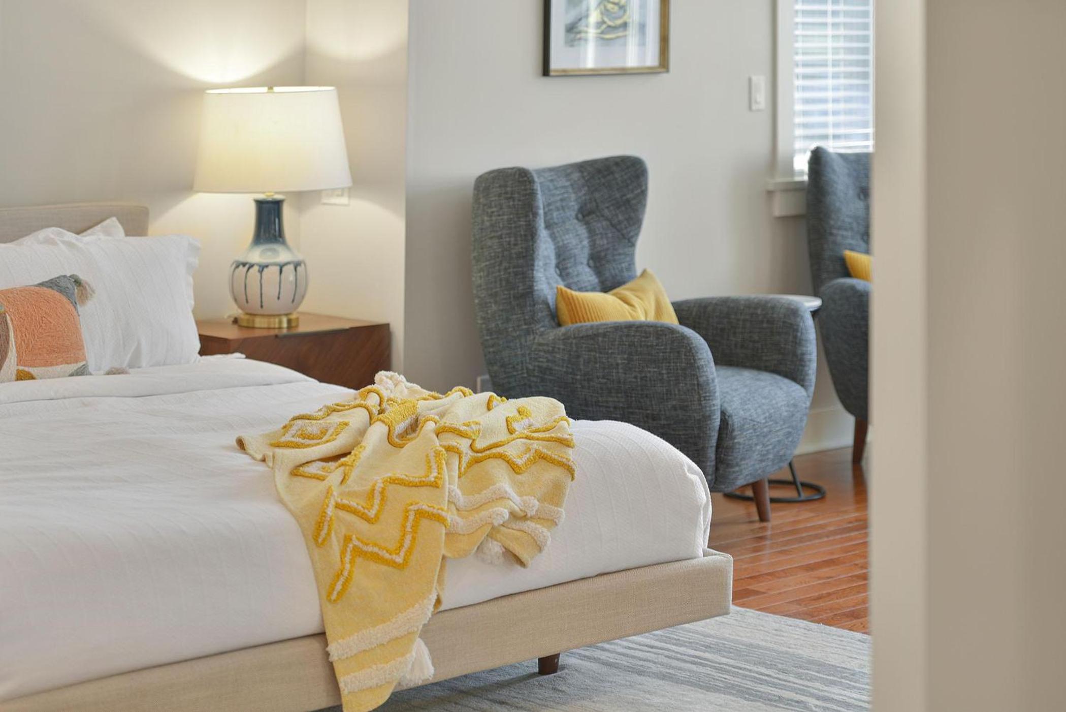 Mount Finlayson View Villa by EMR Vacation Rentals