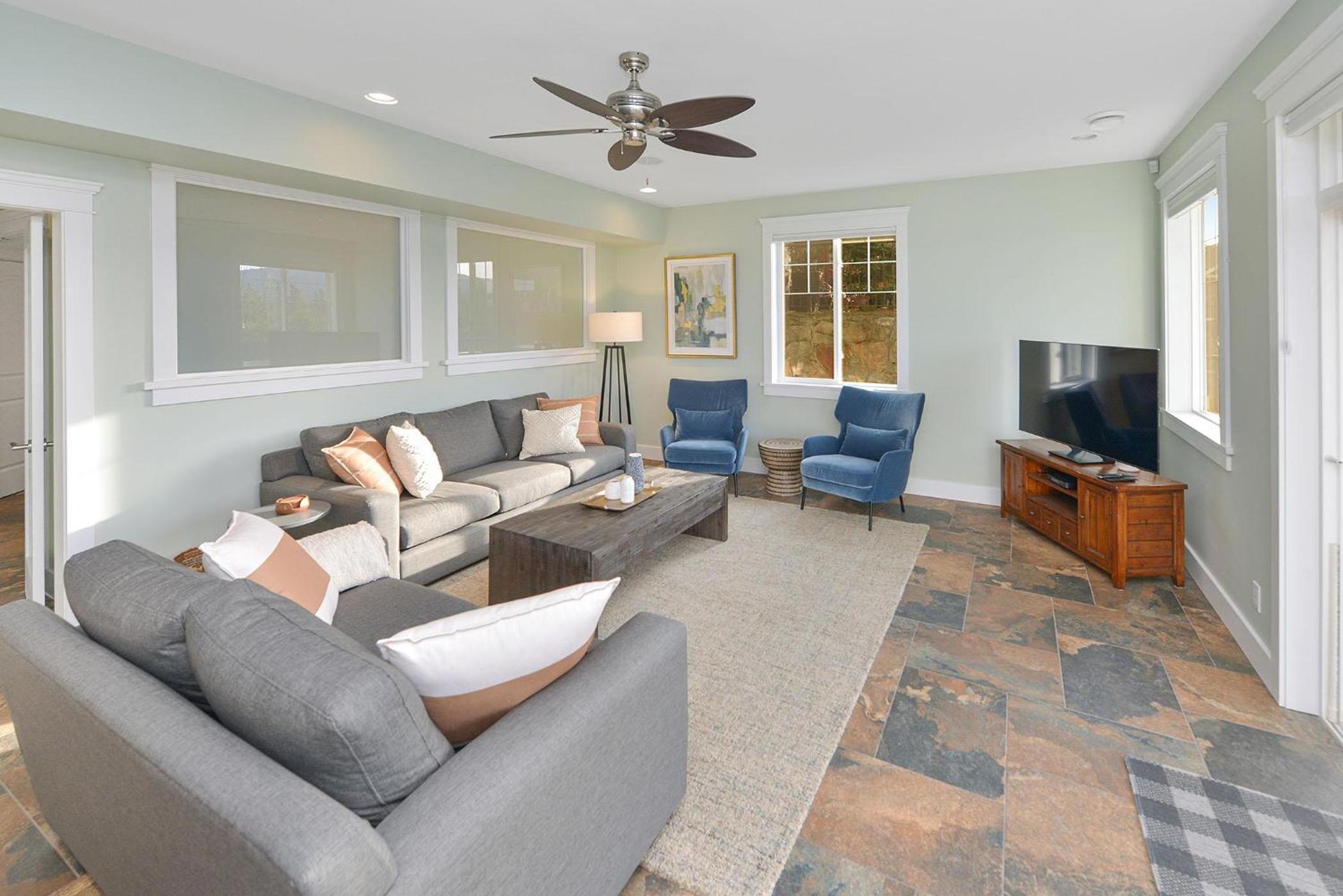 Mount Finlayson View Villa by EMR Vacation Rentals