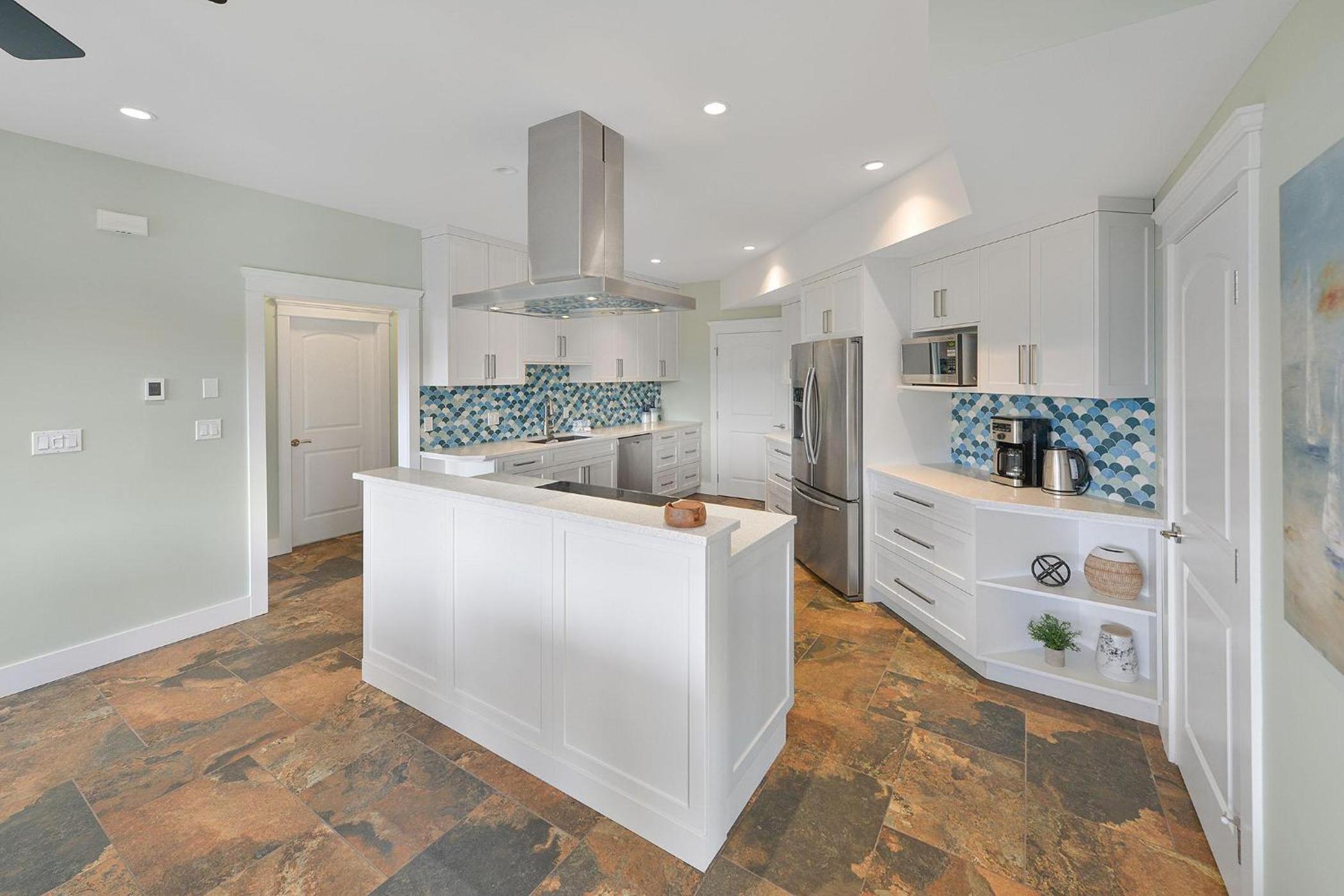 Mount Finlayson View Villa by EMR Vacation Rentals