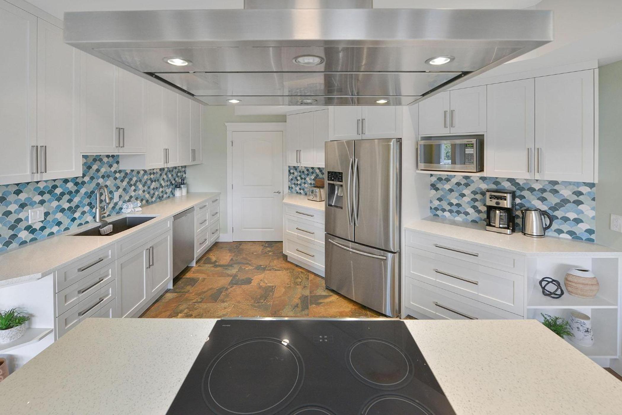 Mount Finlayson View Villa by EMR Vacation Rentals