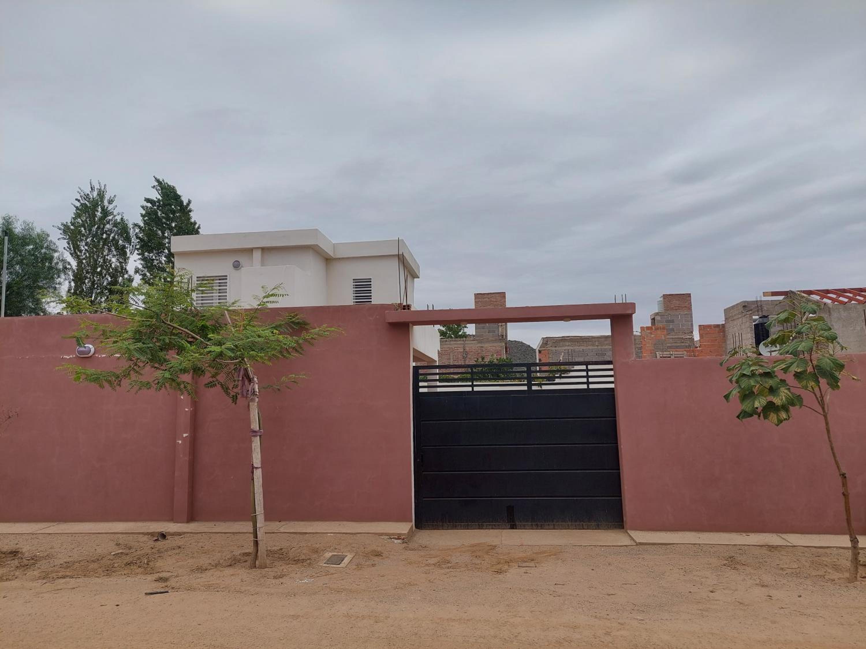 La casita de Ana Paula (dpto con asador y cochera)