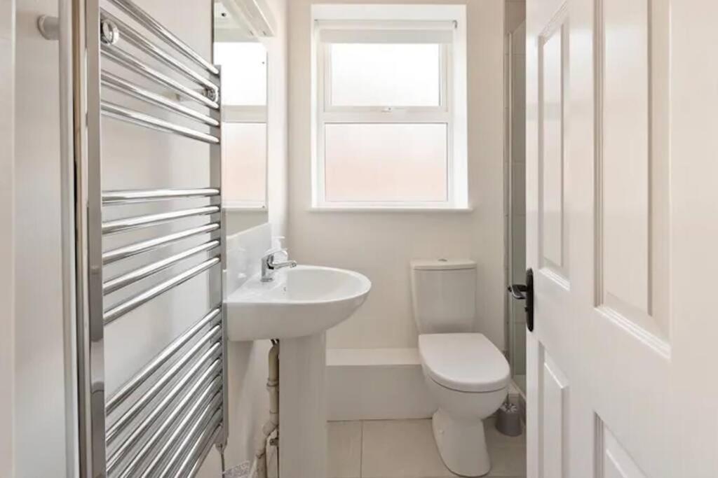 Central Dublin Apartment Near Guinness & Heuston Station