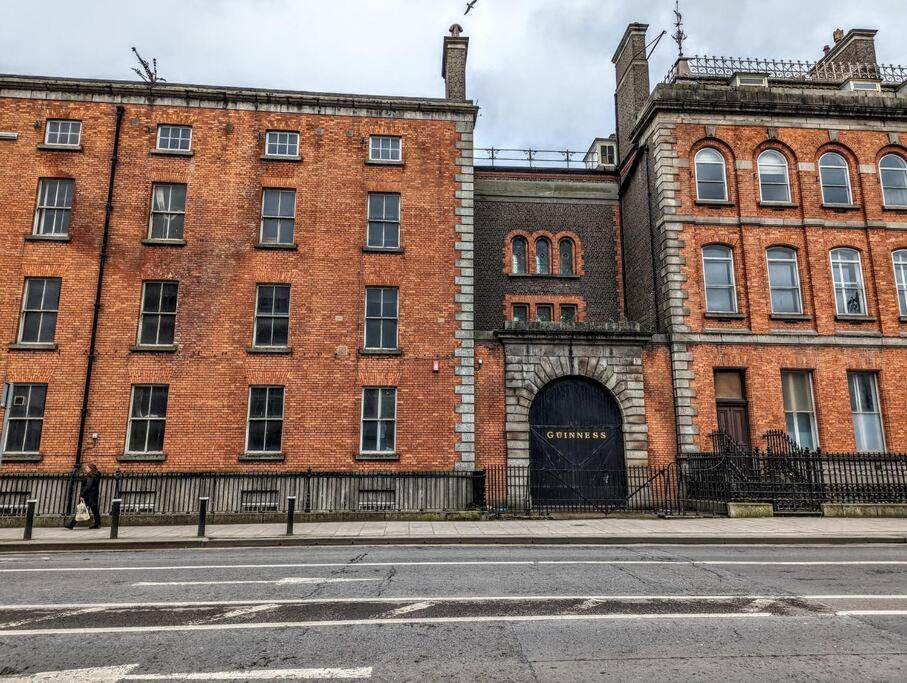 Central Dublin Apartment Near Guinness & Heuston Station