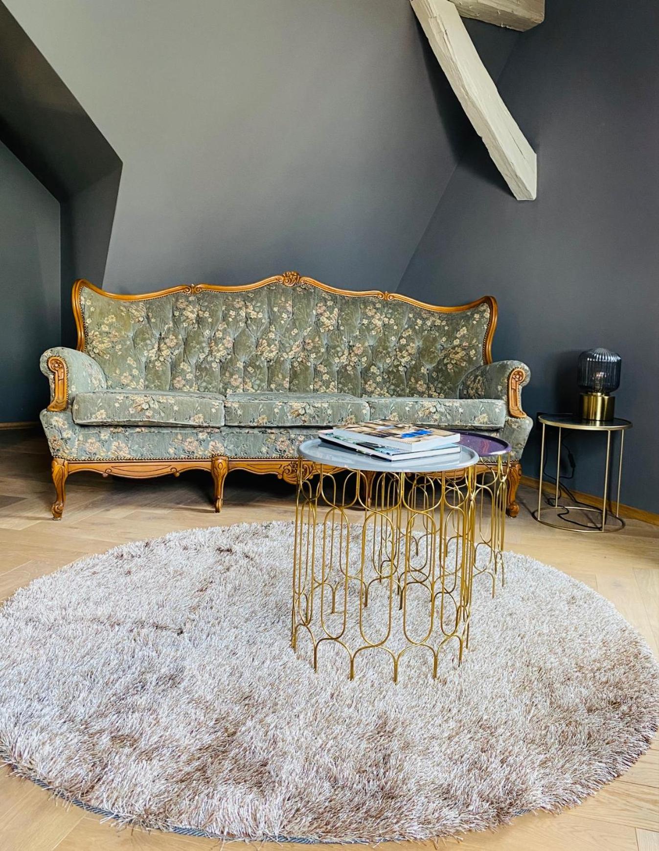 Vintner Suites