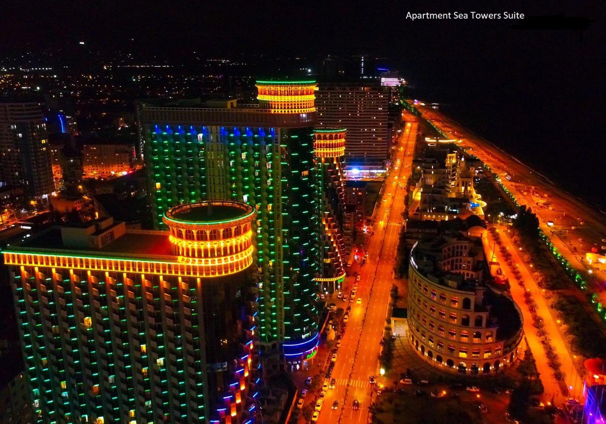 Orbi Sea Towers Suite view 2