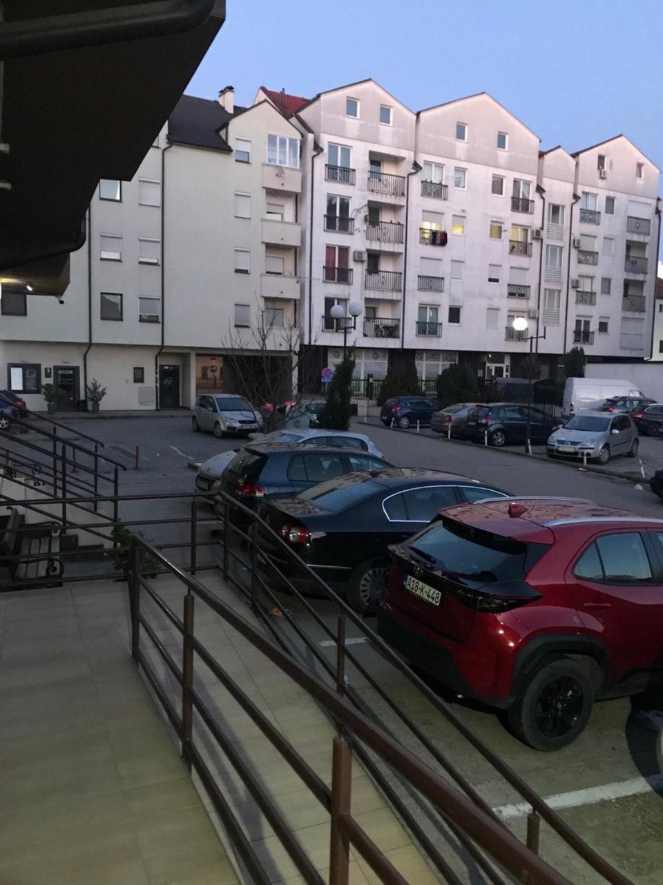 Stan na dan , centar Bijeljine kruzni tok Garulja