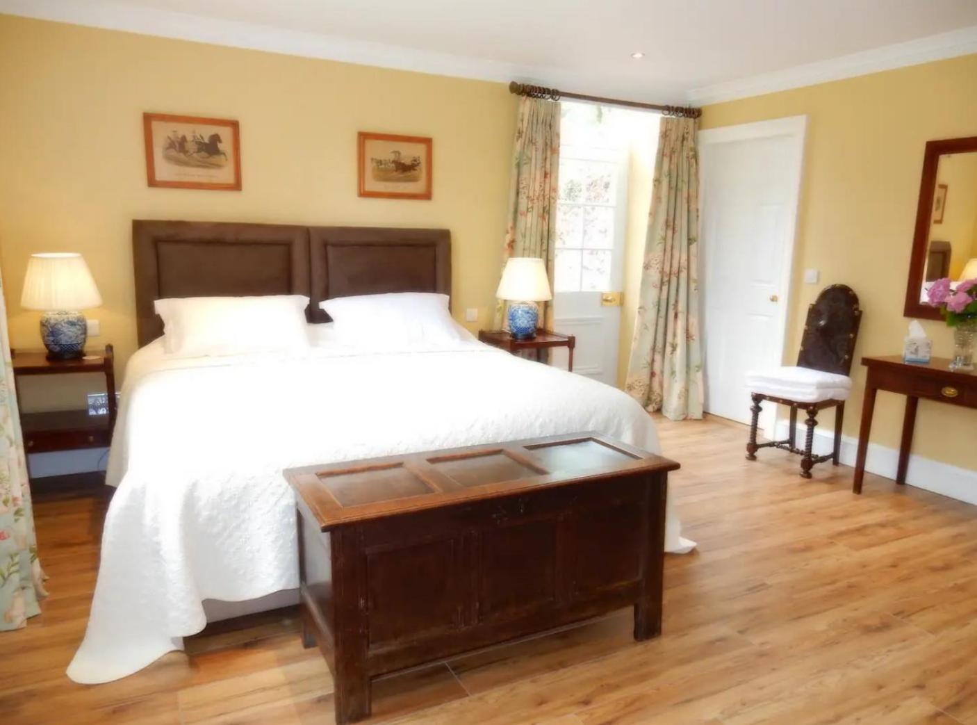 The Courtyard Kilshannig
