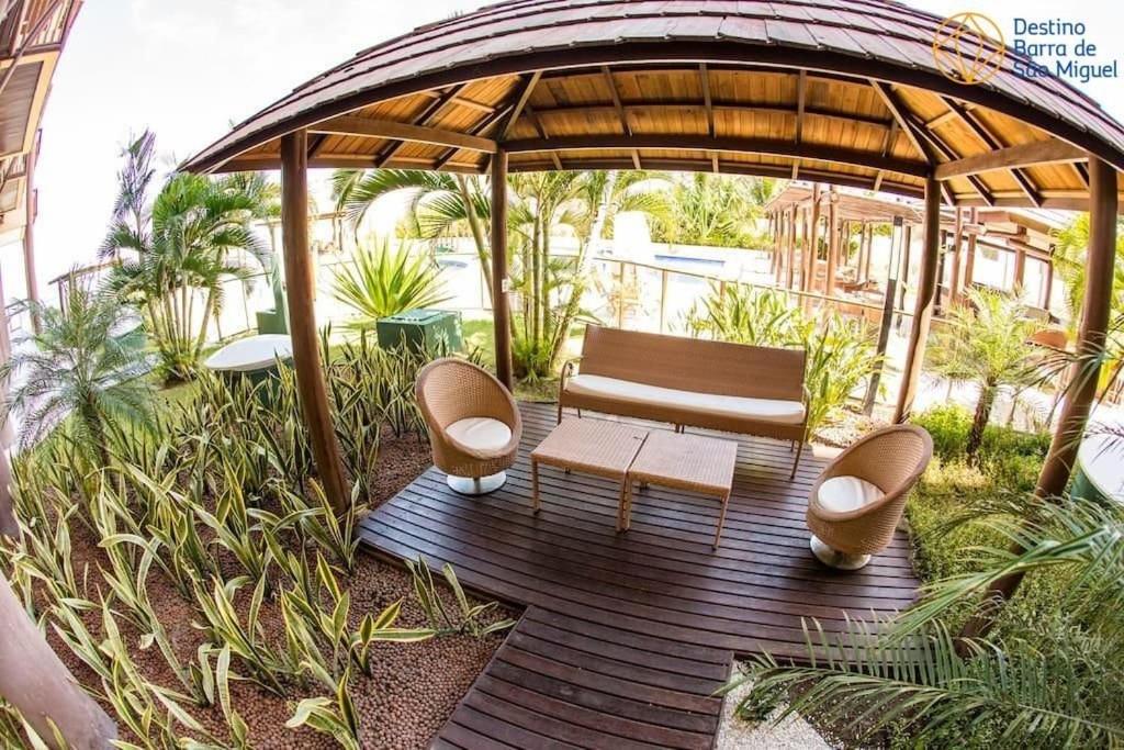 Beachfront Penthouse | Stunning View | Luxury | Barra Bali | Destino BSM 402