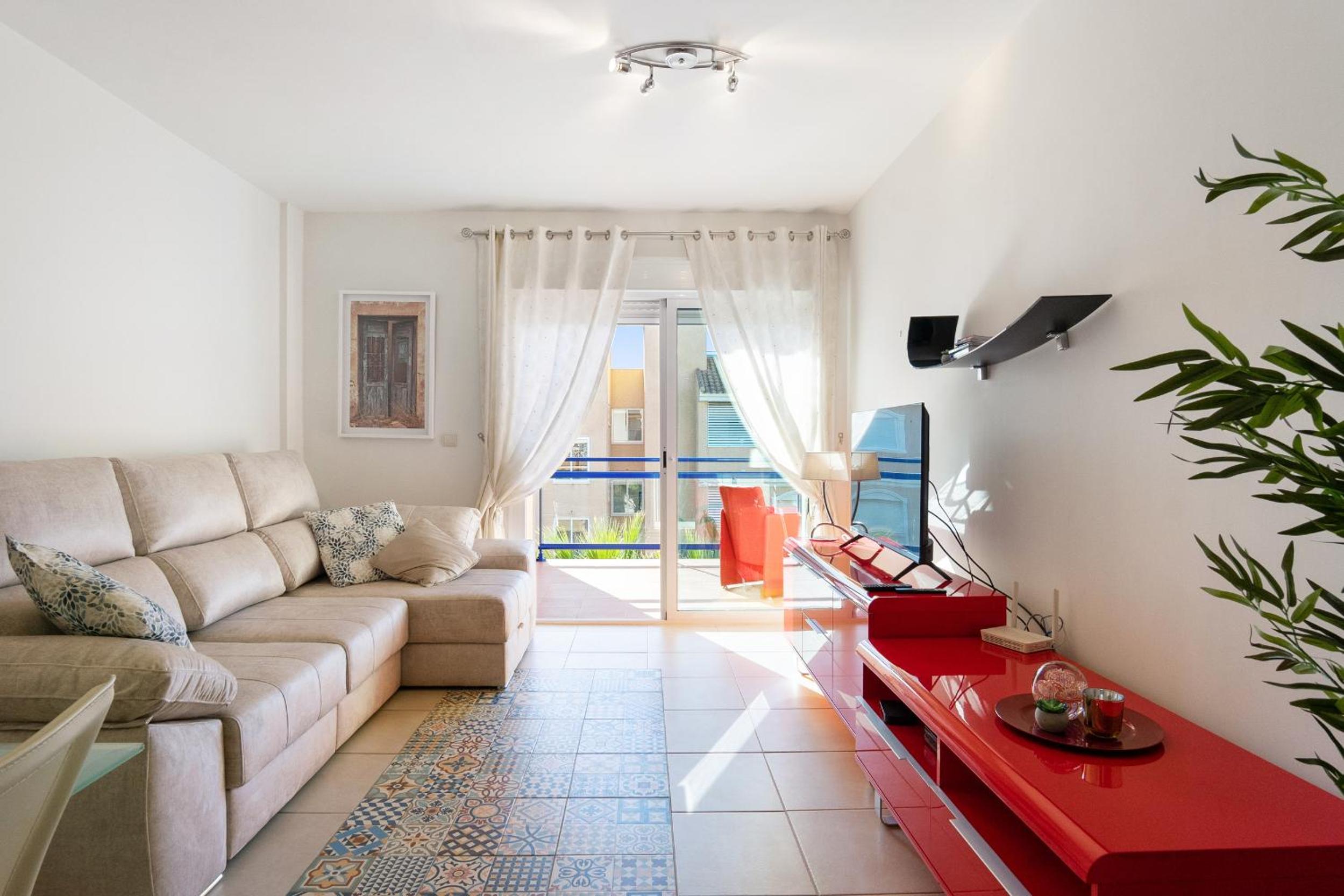 CB Living - Apartment with roof terrace Aguamarina view 2