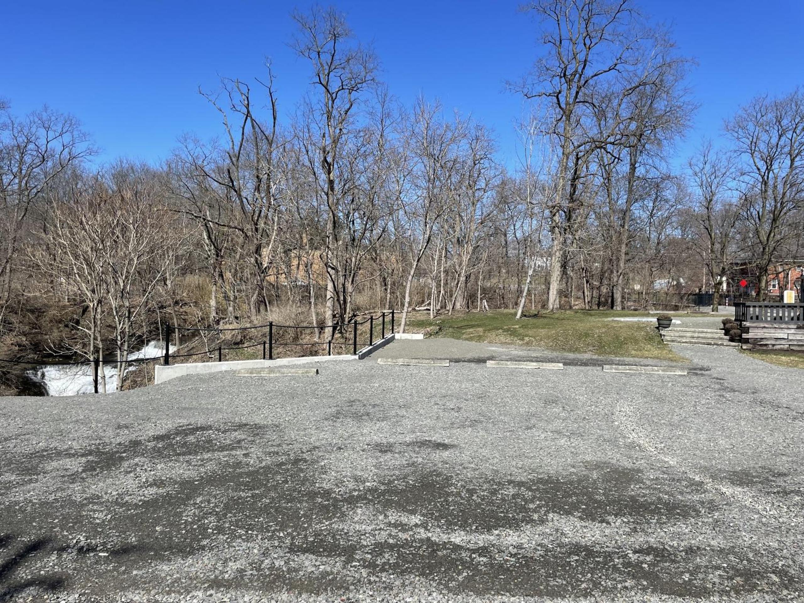 The Fallviews at Burdett Falls view 4