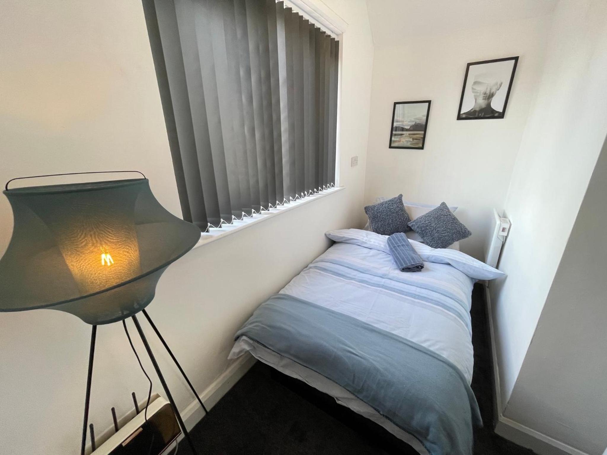 Casa Lobo's Beautiful Suites Apartment 1 free offroad parking view 2