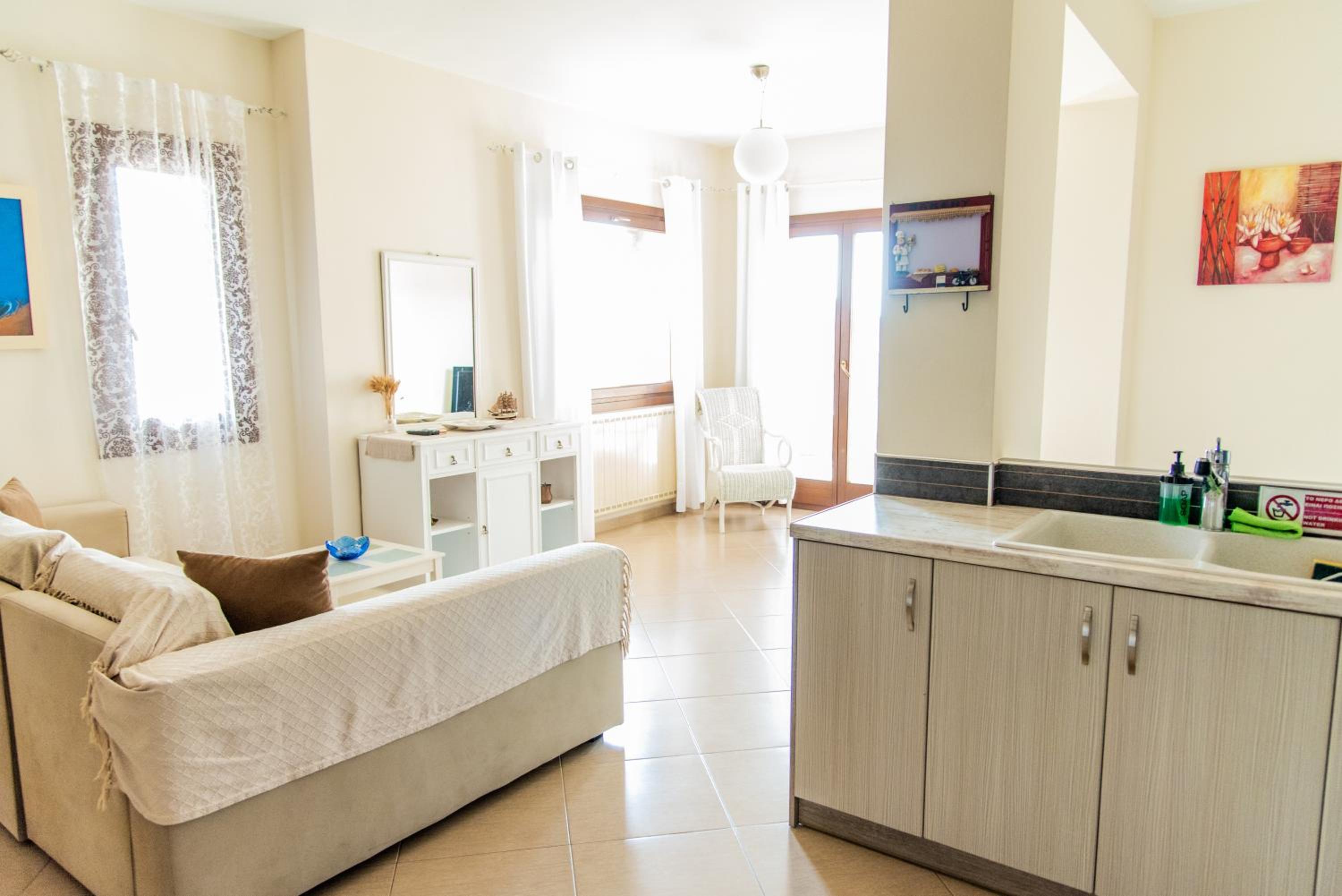 Photo 79