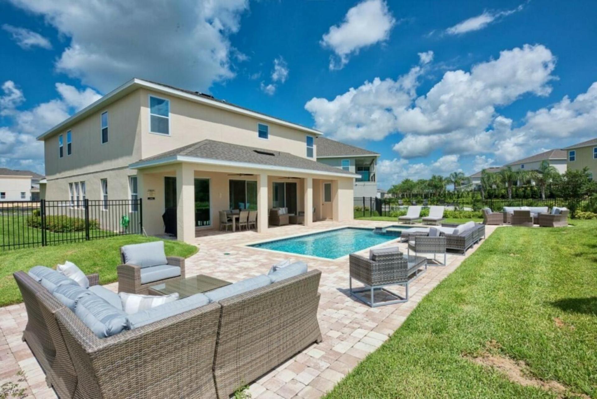 Luxury Private Pool Spa Game Room - Near Disney