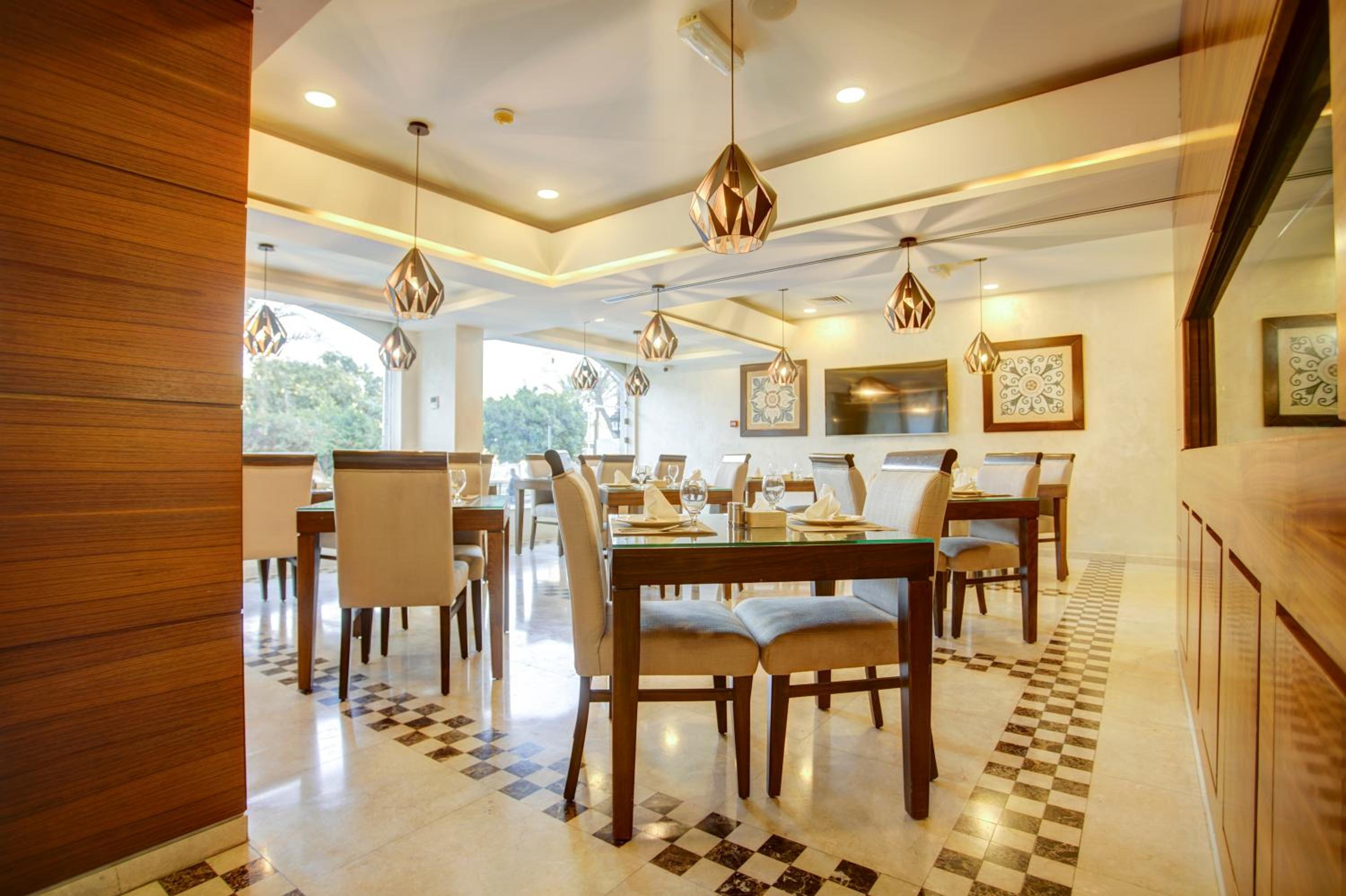 Aqaba Vacations - Dweik Hotel LUXURY 3 - Property Image 36