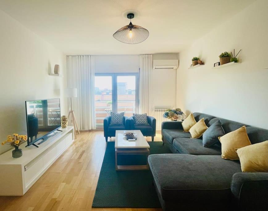 Airport Expo Apartment view 4