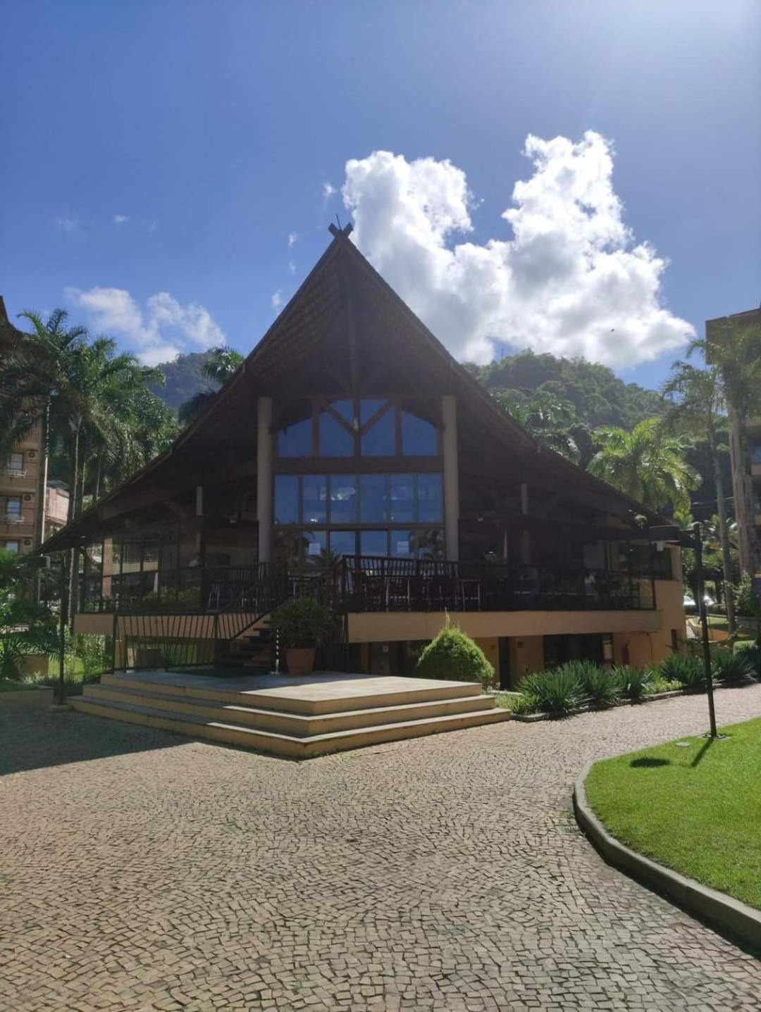 PEDAÇO DO PARAÍSO