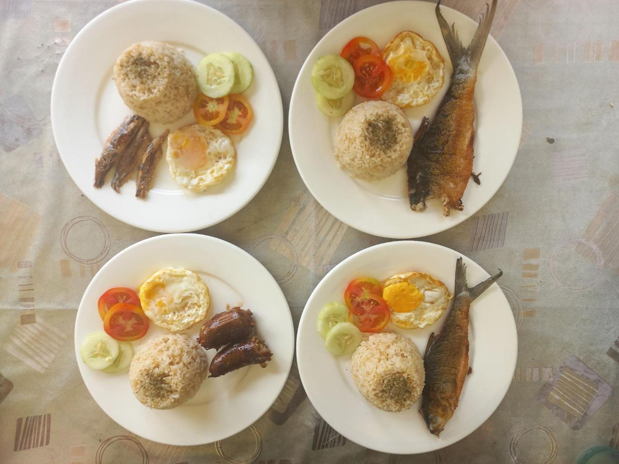 Binalonan Transient/GUESTHOUSE (PENSION GLAYDIE)