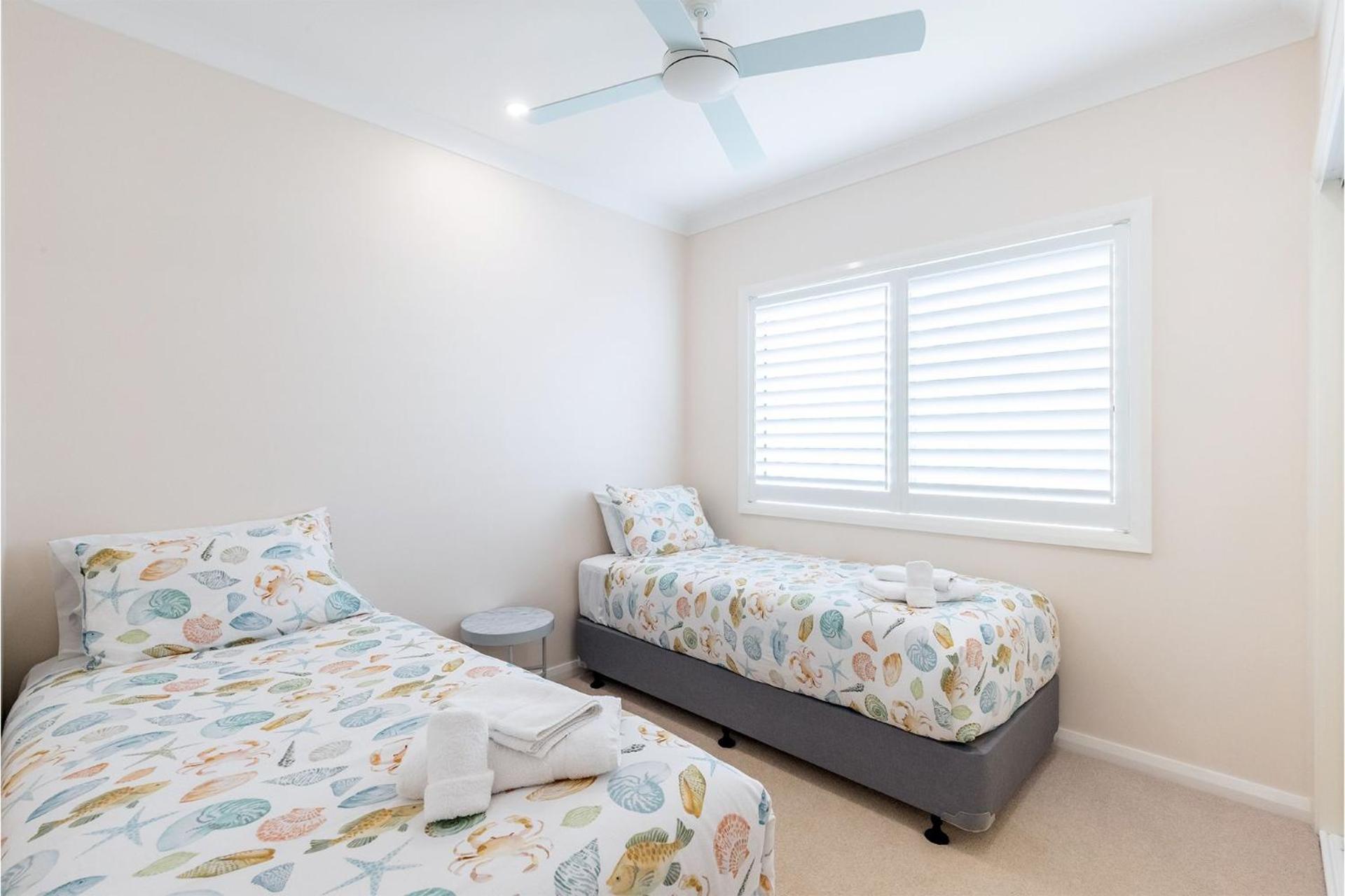 The Inlet 16 Inlet Cl linen air con WiFi and ground level