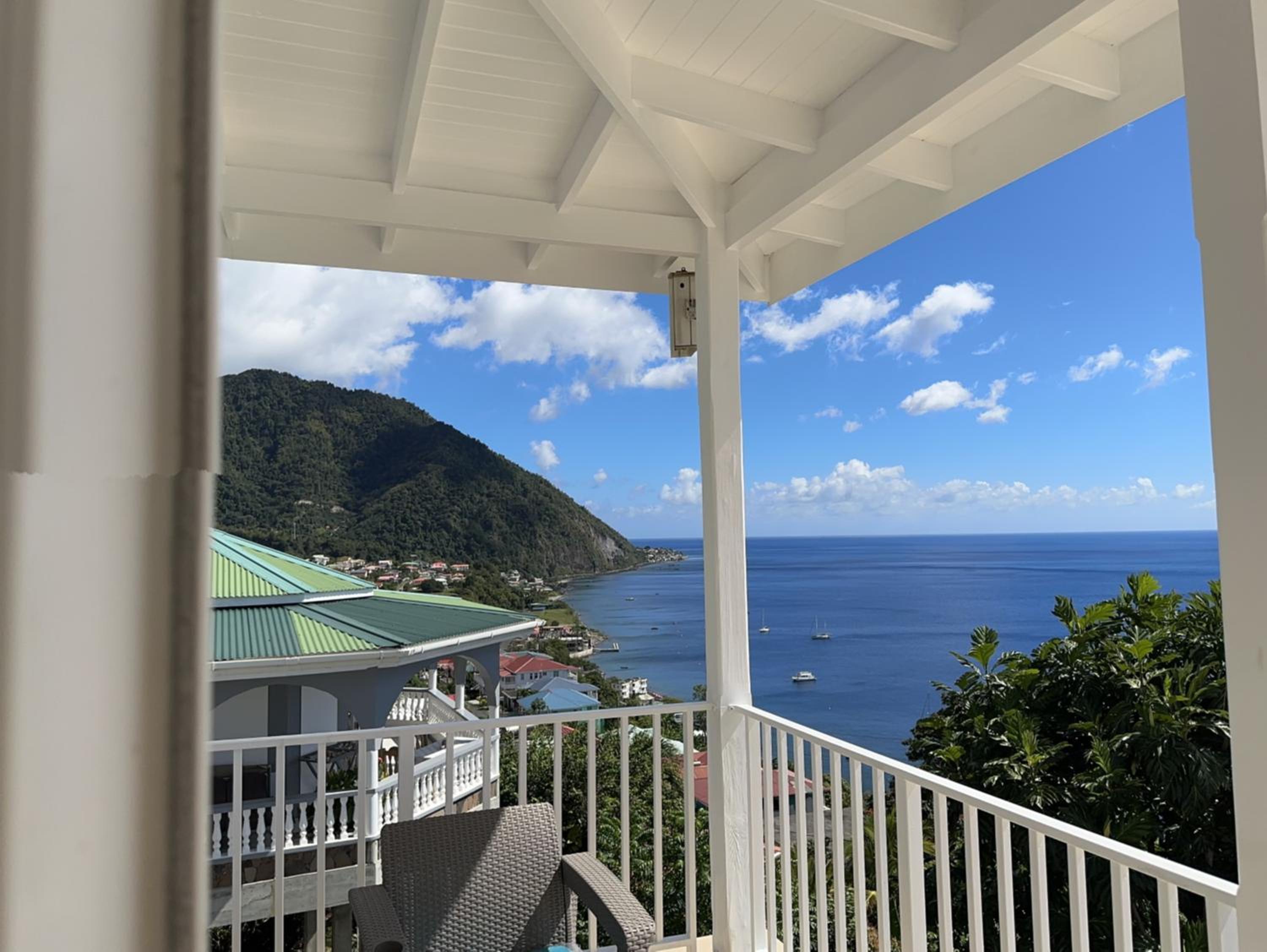 ElDorado Guesthouse & Car Rental