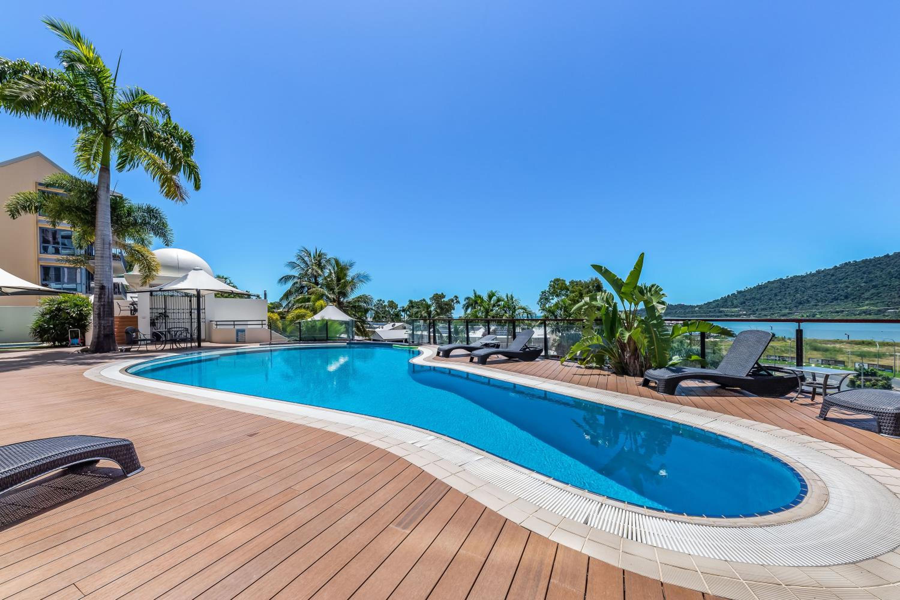 Whitsunday Blue Penthouse with the best views in Airlie Beach