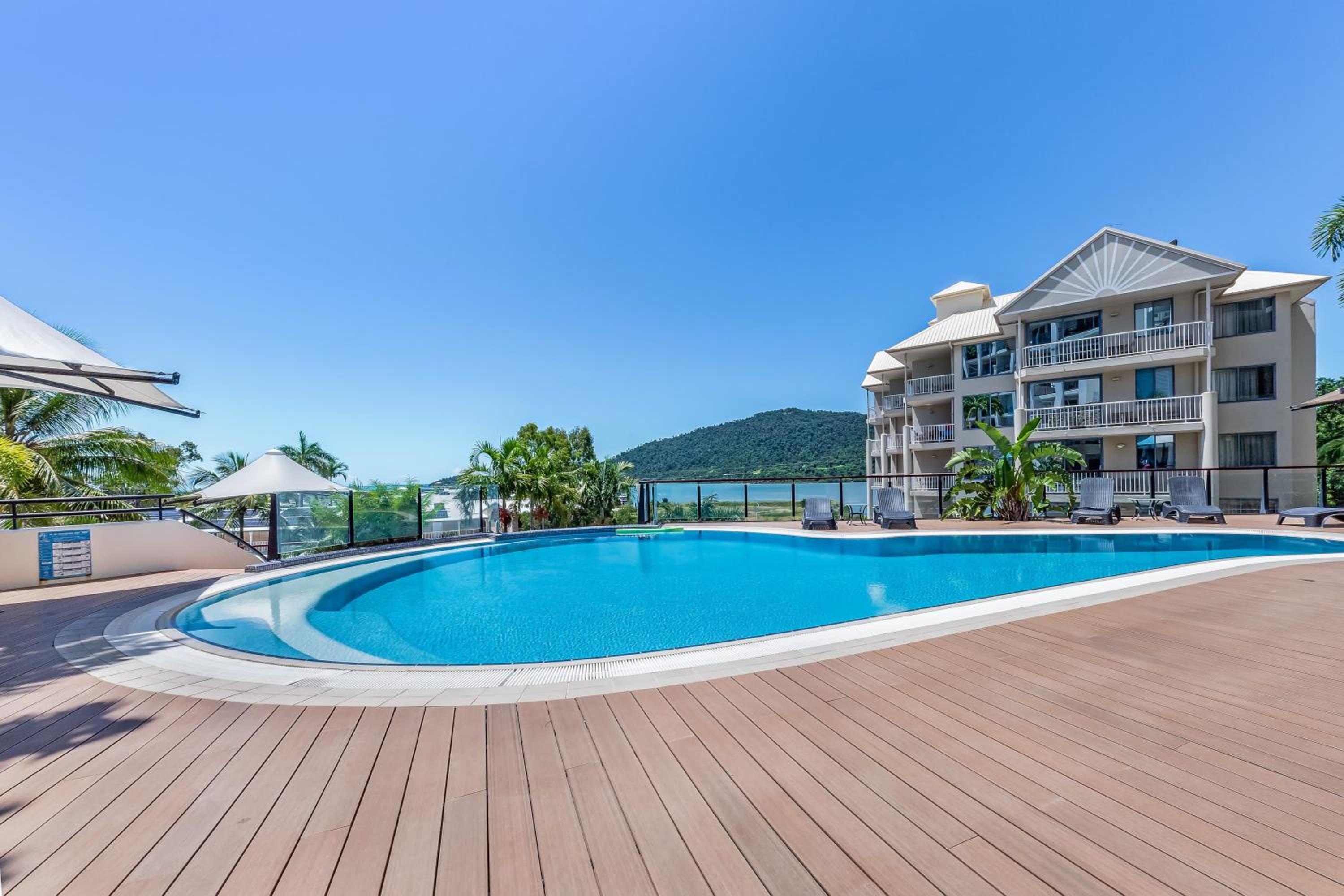 Whitsunday Blue Penthouse with the best views in Airlie Beach