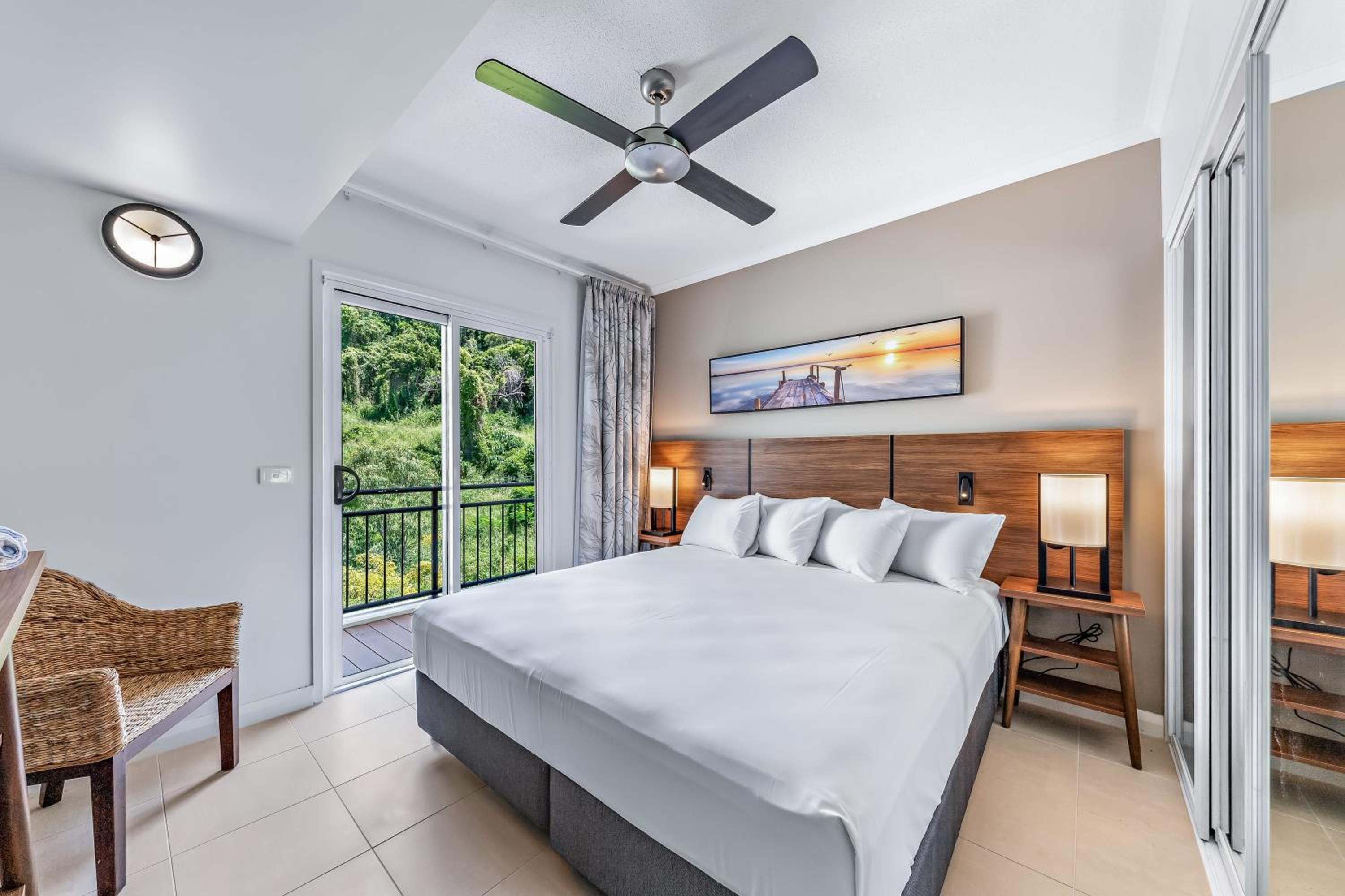 Whitsunday Blue Penthouse with the best views in Airlie Beach