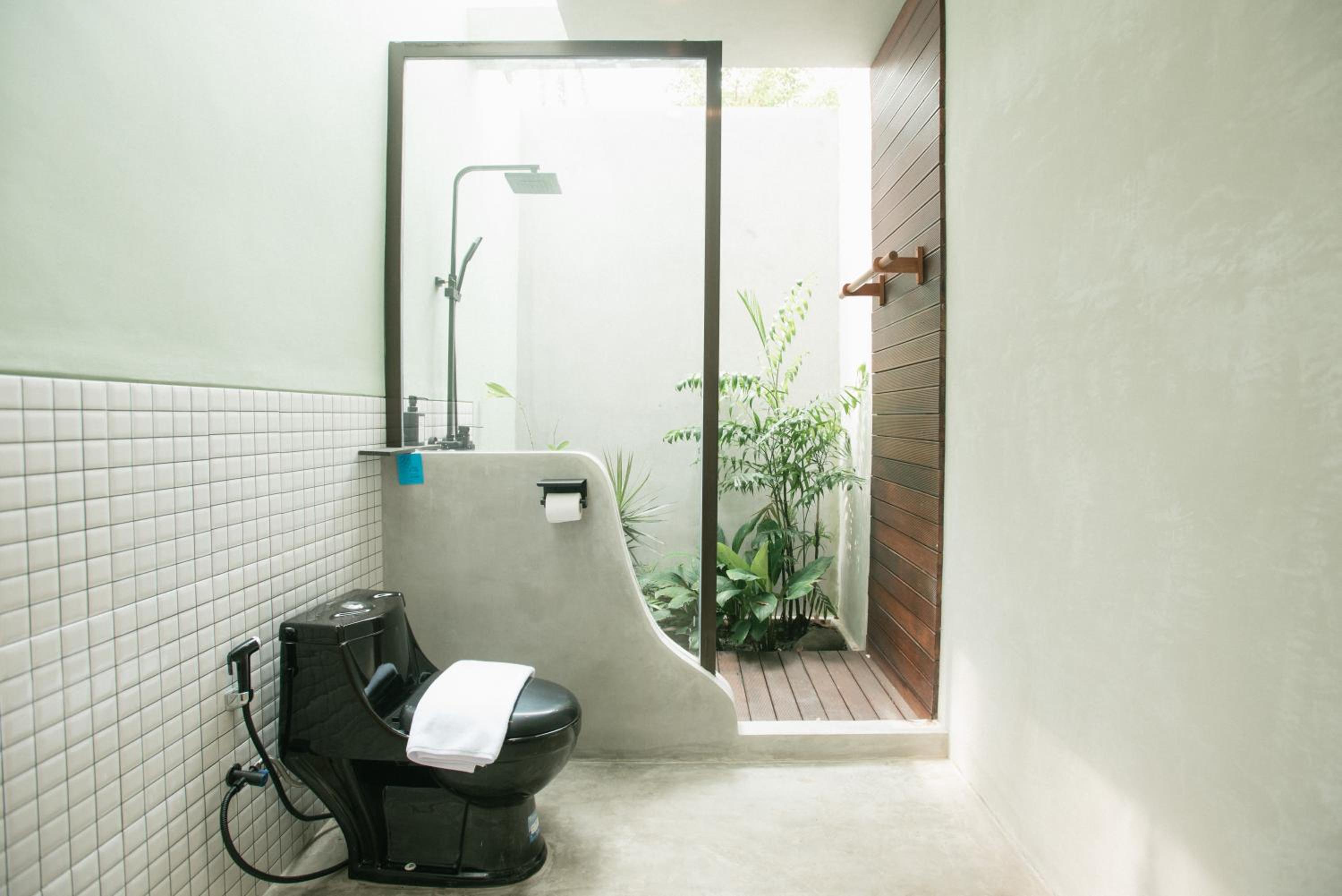 LAYANA FARMSTAY