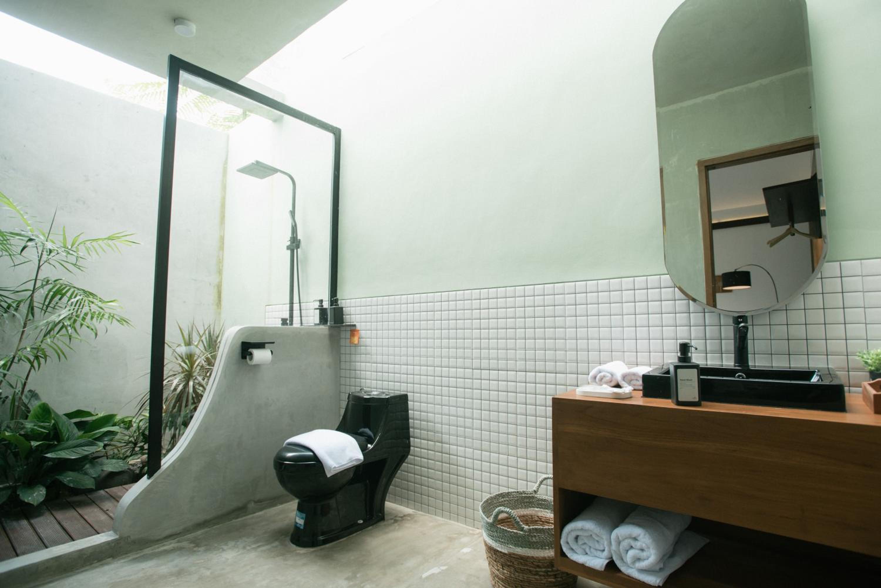 LAYANA FARMSTAY