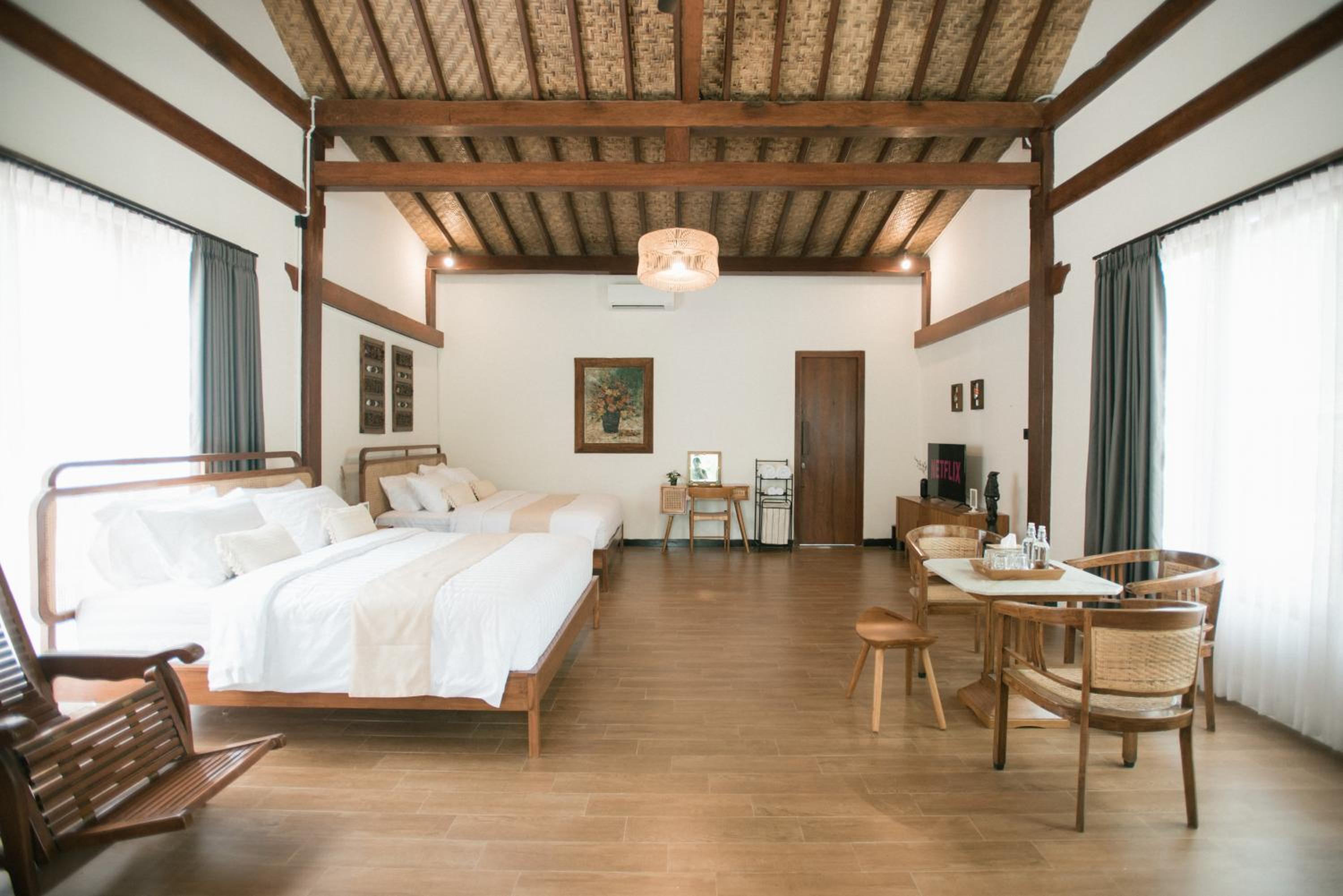 LAYANA FARMSTAY