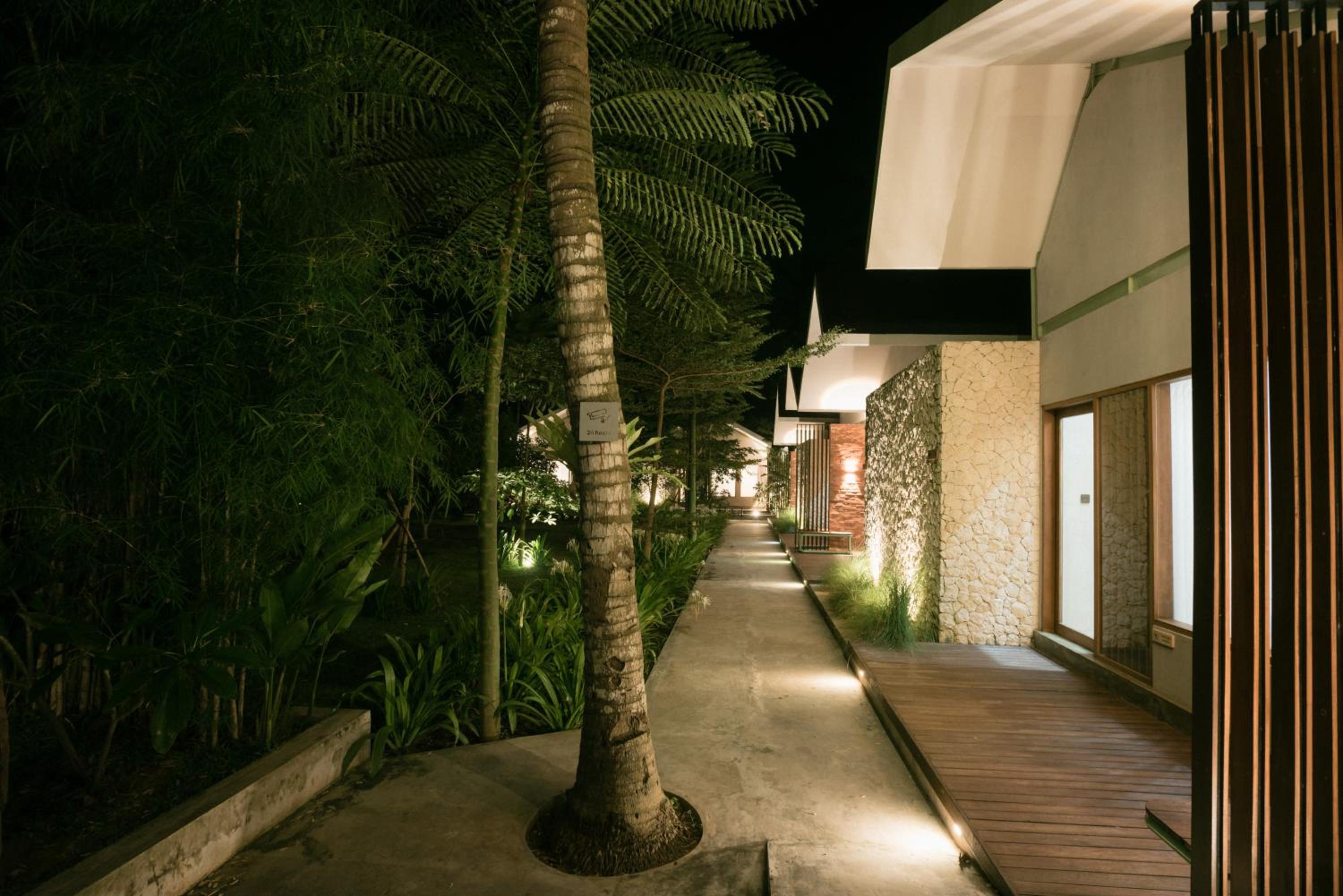 LAYANA FARMSTAY