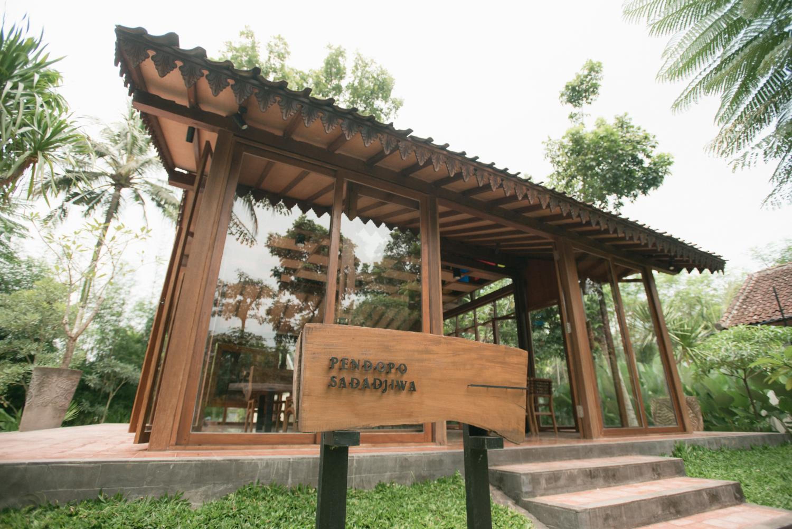 LAYANA FARMSTAY