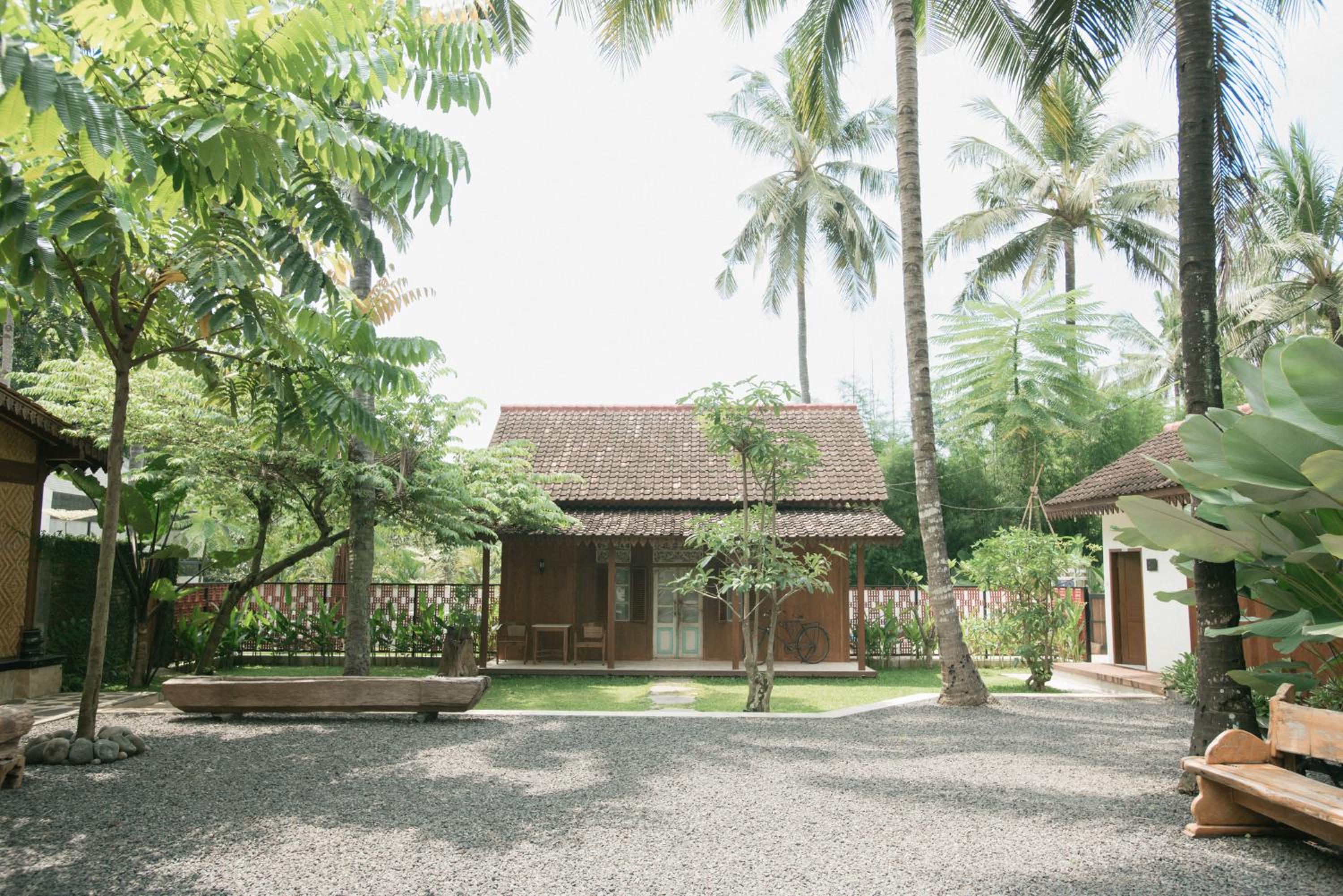 LAYANA FARMSTAY