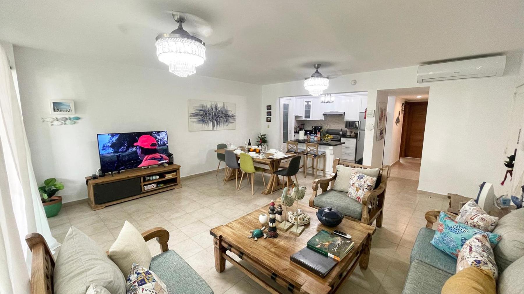 Sunny Caribbean Apartment with Pool view 3