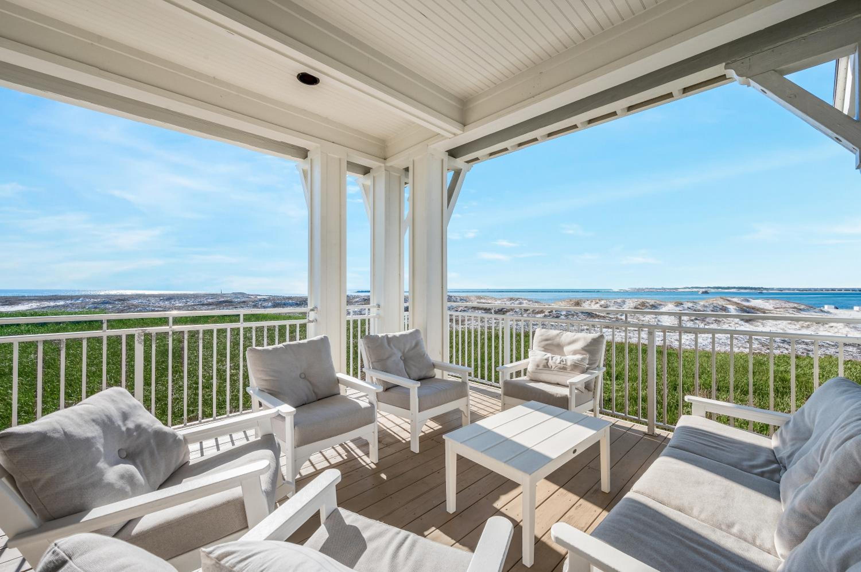 Pelican Pointe At Destin Pointe Resort