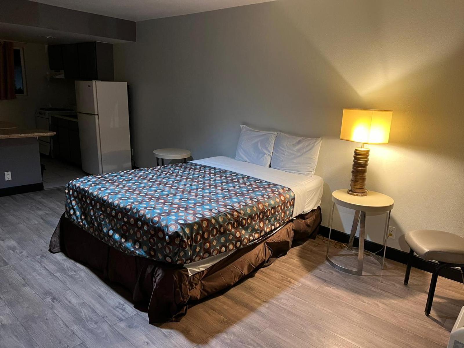Goldstar Inn