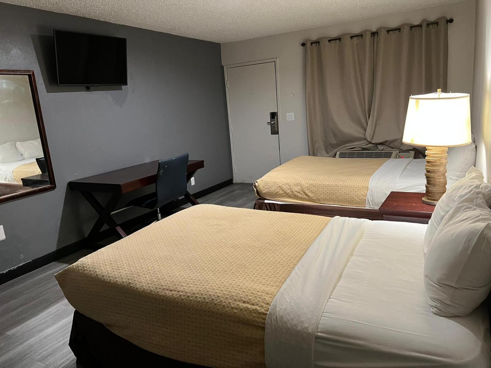 Goldstar Inn