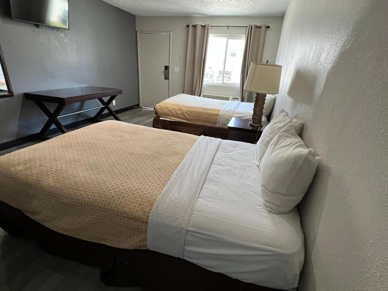 Goldstar Inn