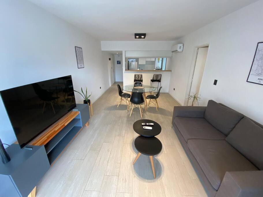 Departamento céntrico a estrenar - Con piscina y parking incluido