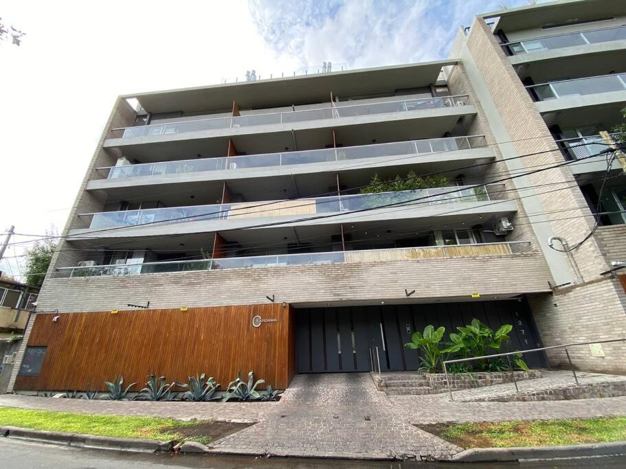 Departamento céntrico a estrenar - Con piscina y parking incluido