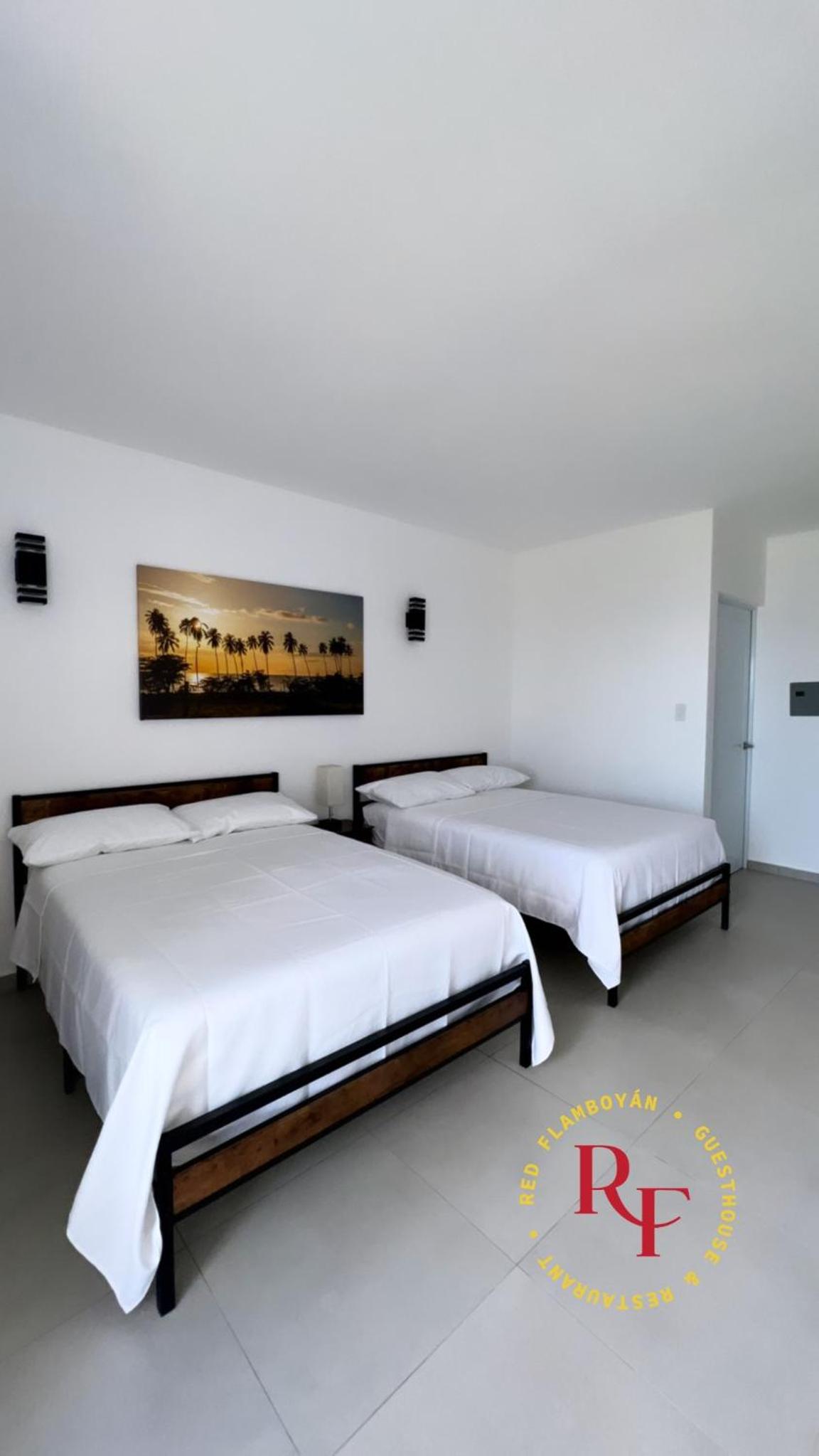 Red Flamboyan Guesthouse and Restaurant view 5