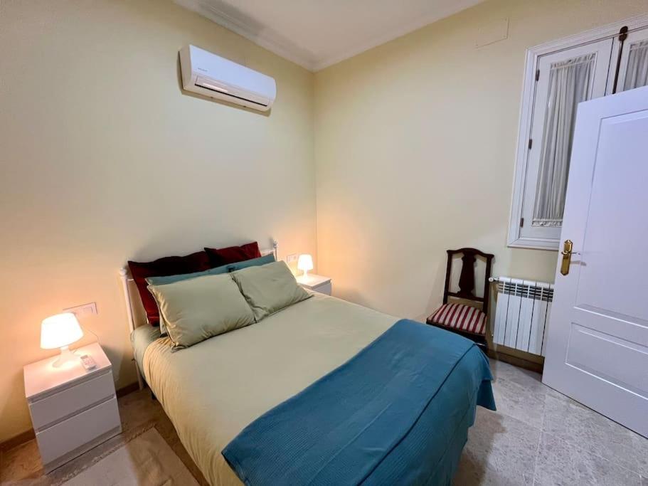 Apartamento J COSTA 15- Alameda Hércules view 4