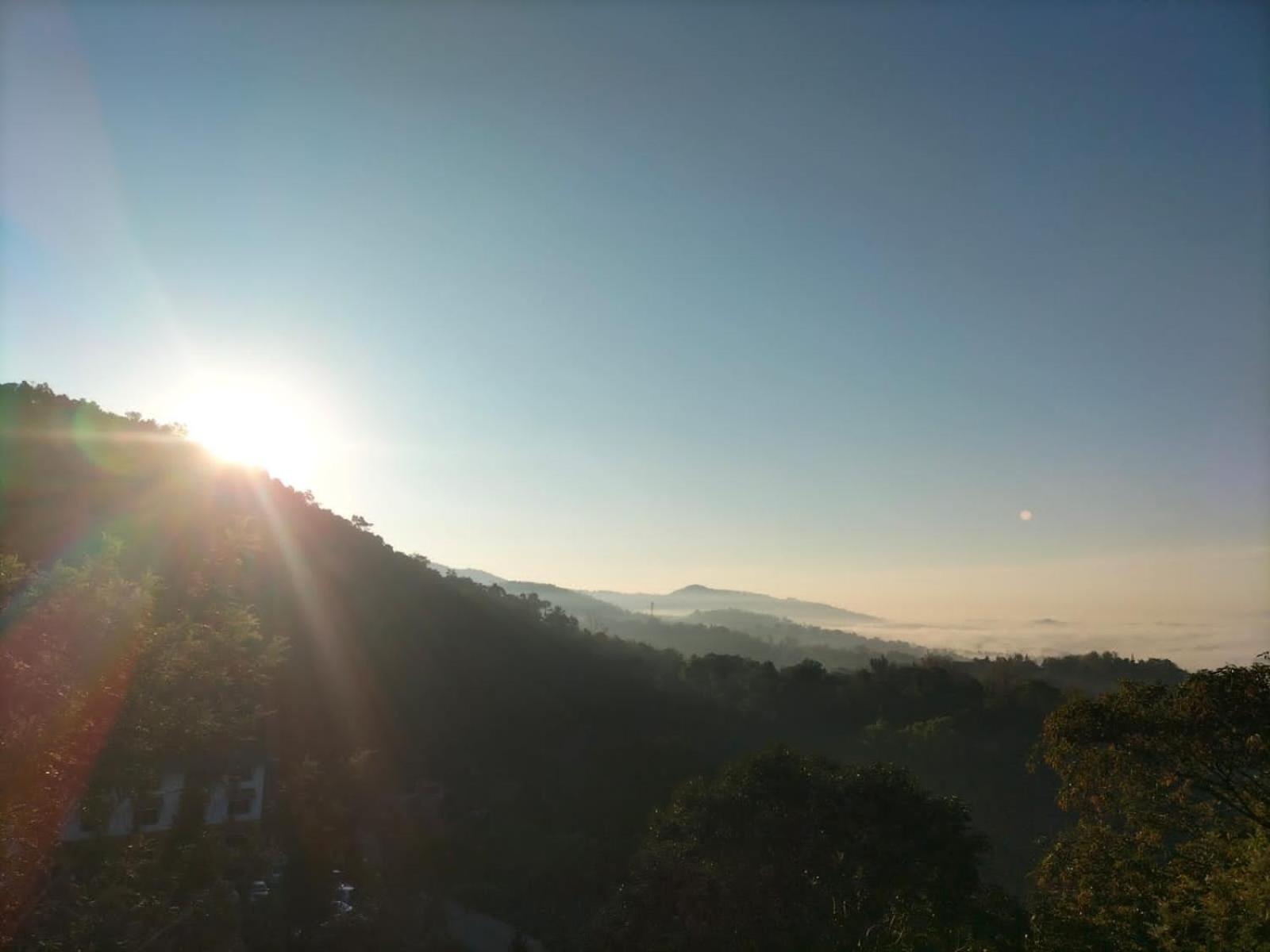 Green Land Estate Homestay 5 Rooms With Garden View