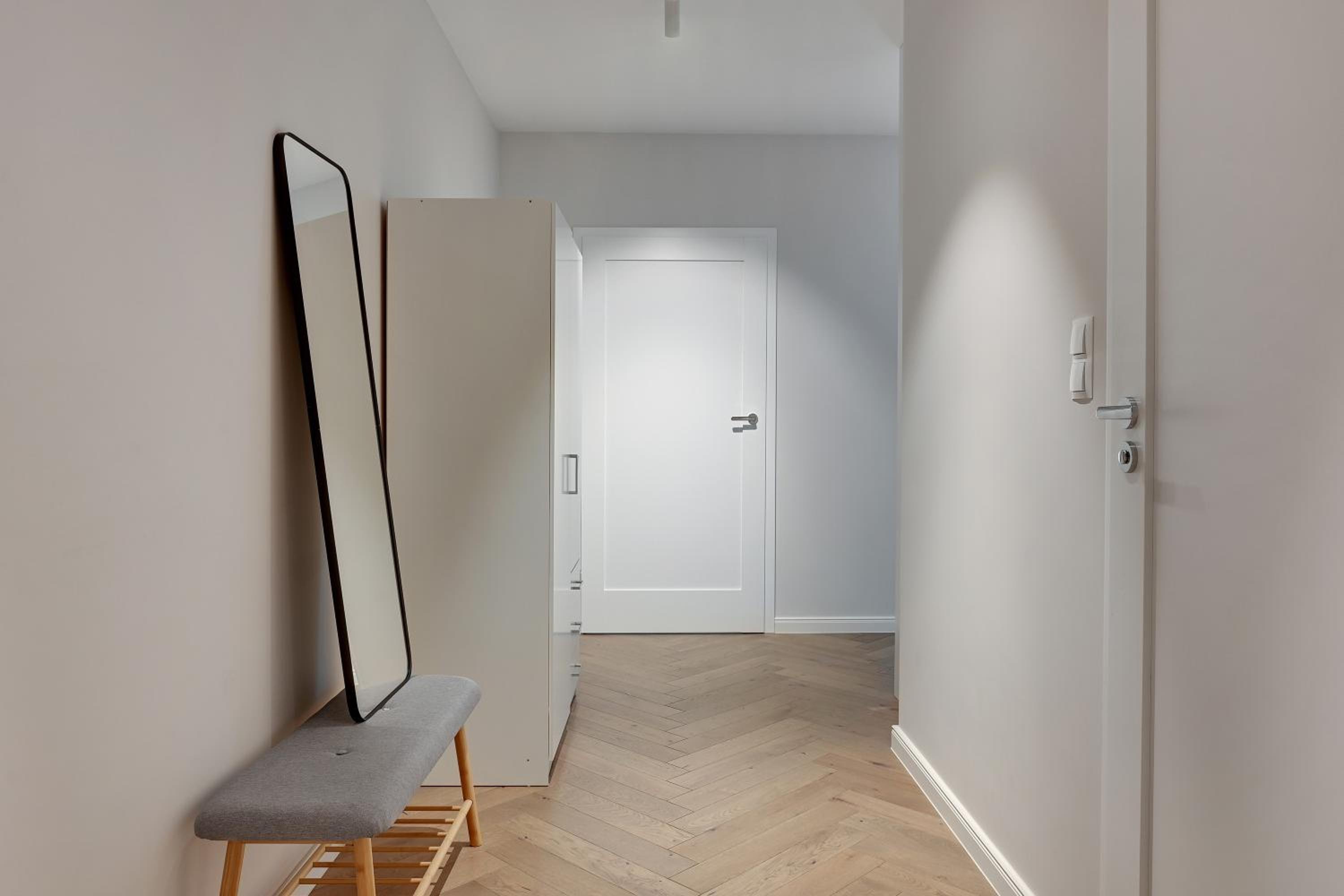 Bank Polski City Center Apartment with Parking by Lion Apartments