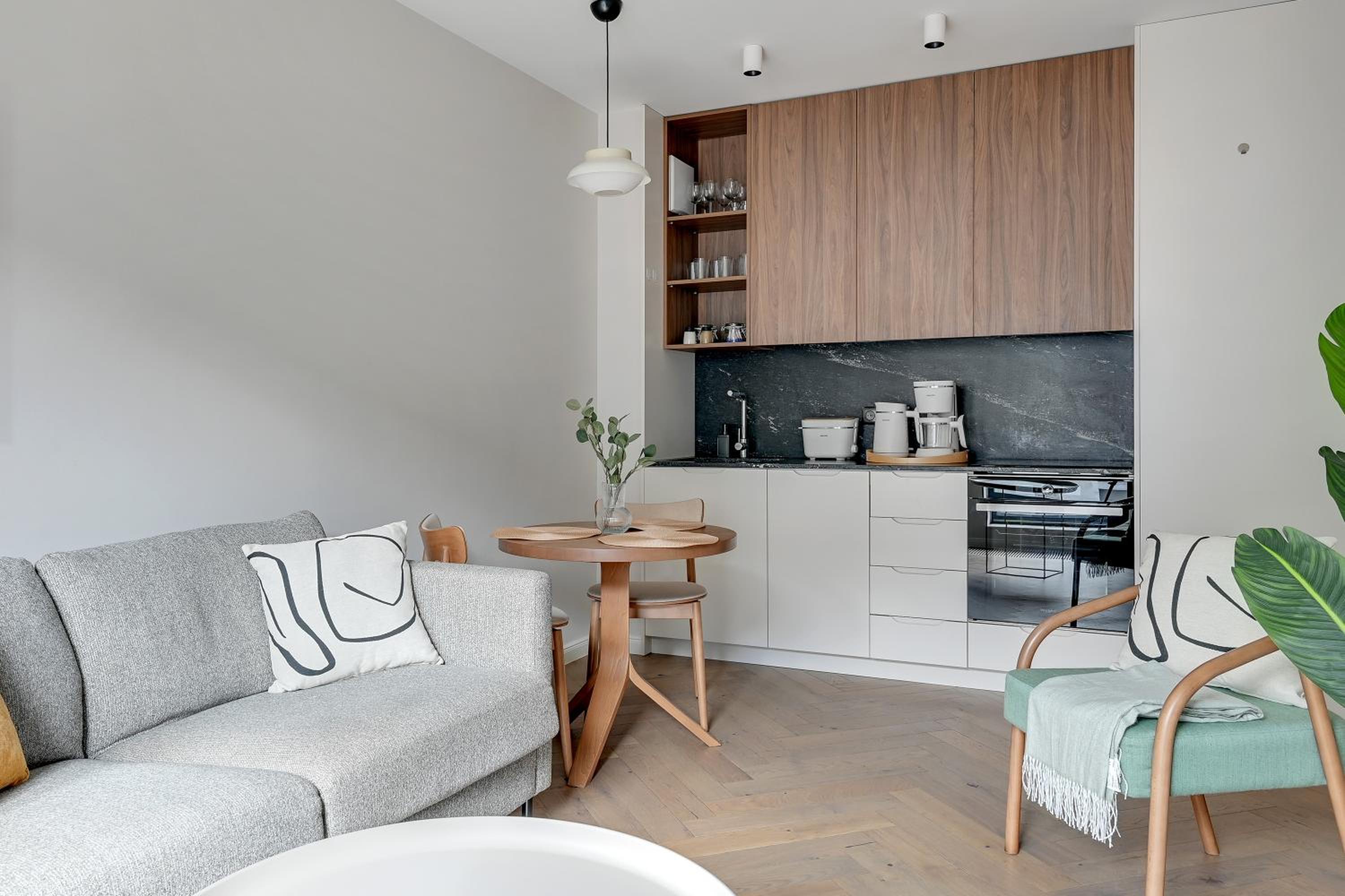 Bank Polski City Center Apartment with Parking by Lion Apartments