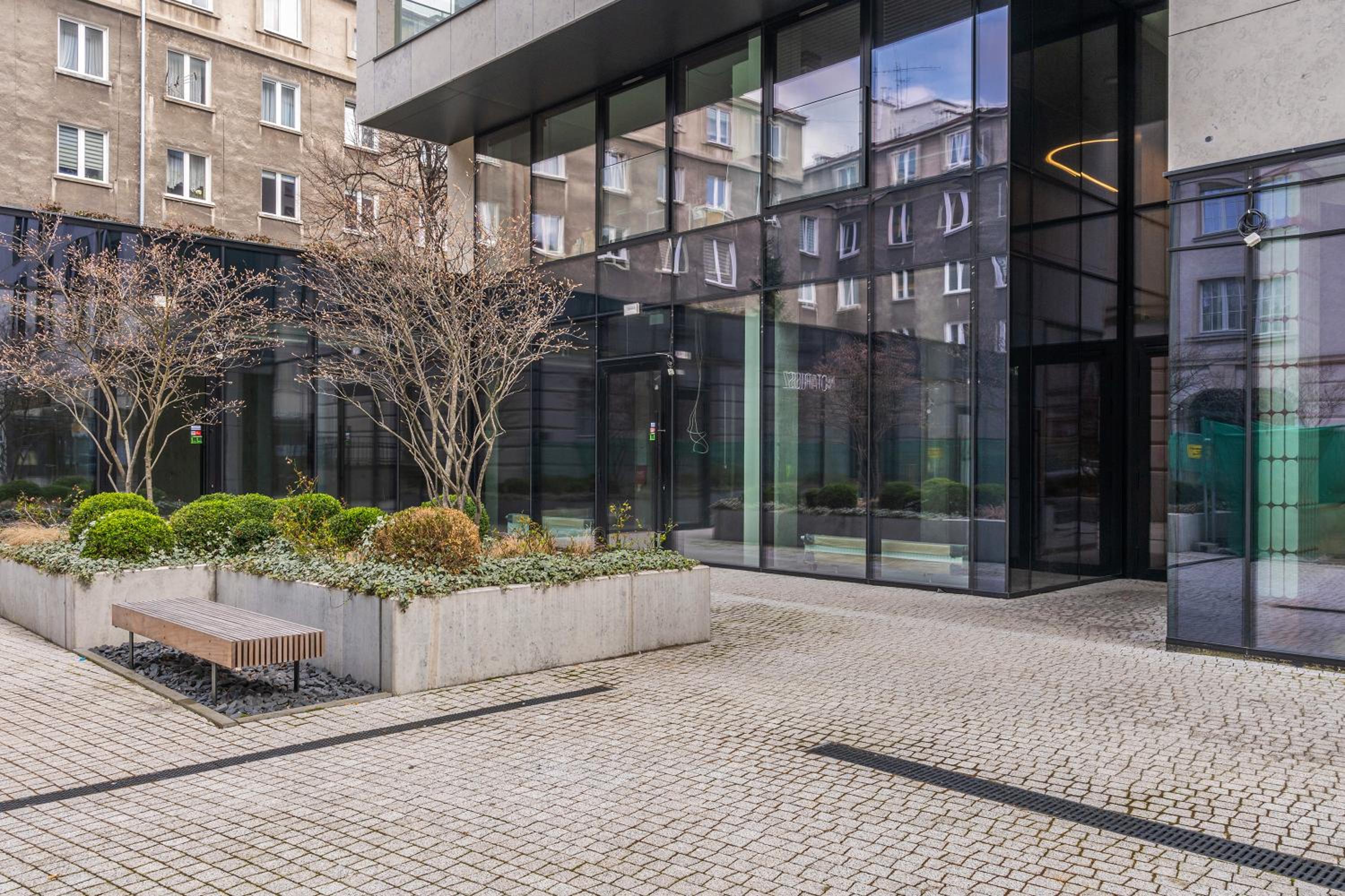Bank Polski City Center Apartment with Parking by Lion Apartments