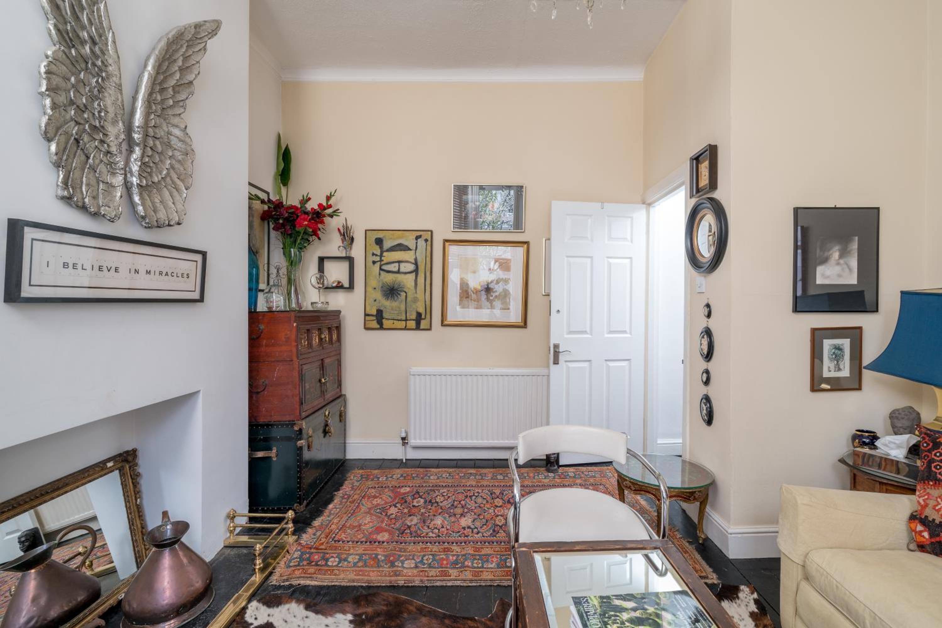 JOIVY Cozy 1 bed flat with garden in North Kensington